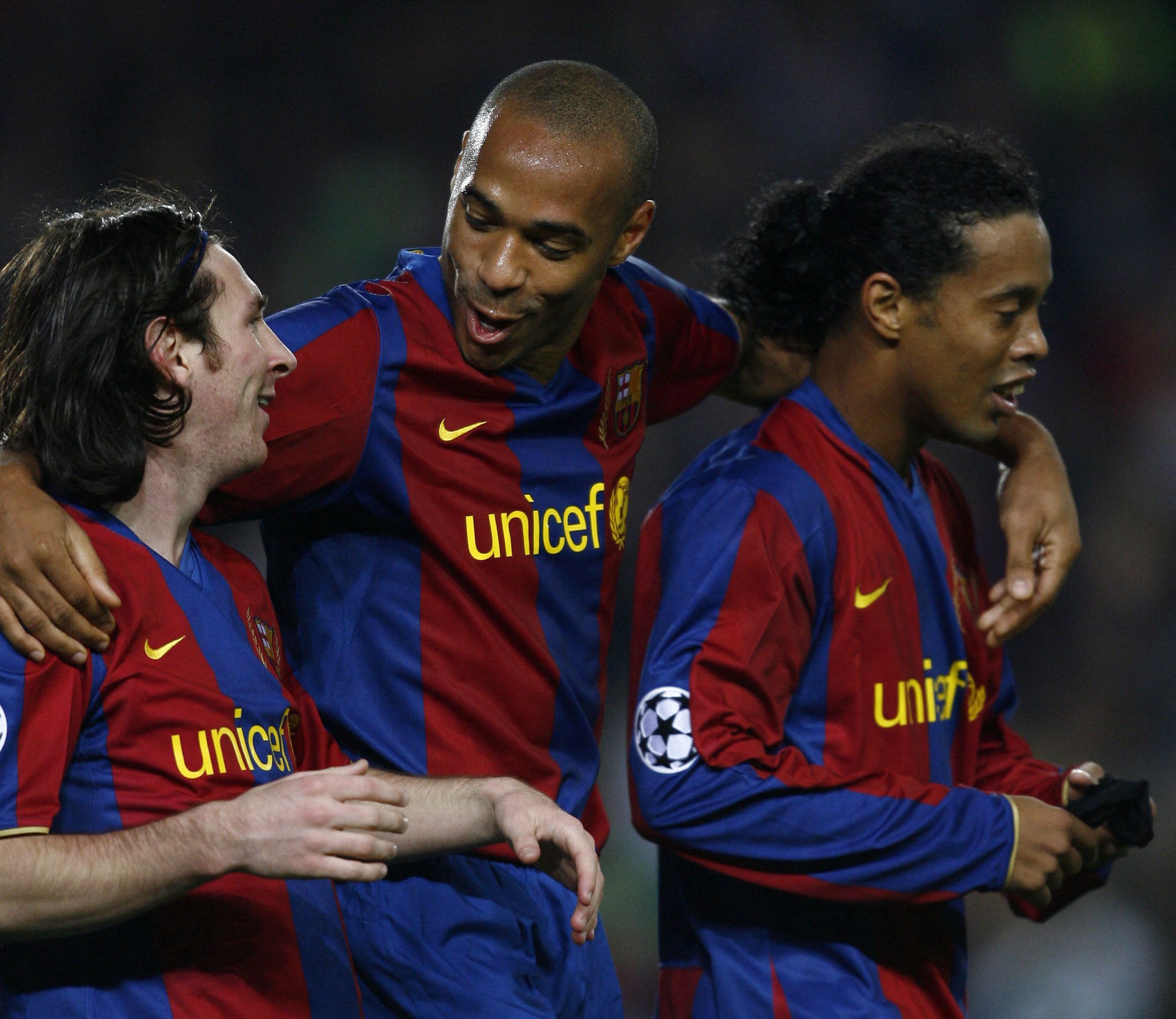 Lionel Messi se integró al primer equipo del Barcelona en mayo de 2005, haciendo su debut oficial.