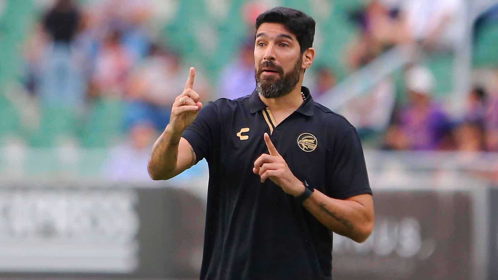 Sebastián Abreu es el entrenador de Dorados de Sinaloa, que en el Clausura 2025 jugarán como locales en Tijuana.