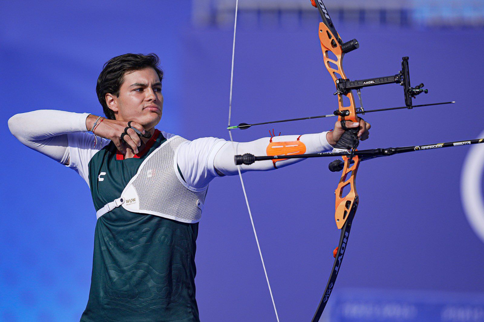 Matías Grande está en octavos de final de tiro con arco en París 2024. (Foto: COM)