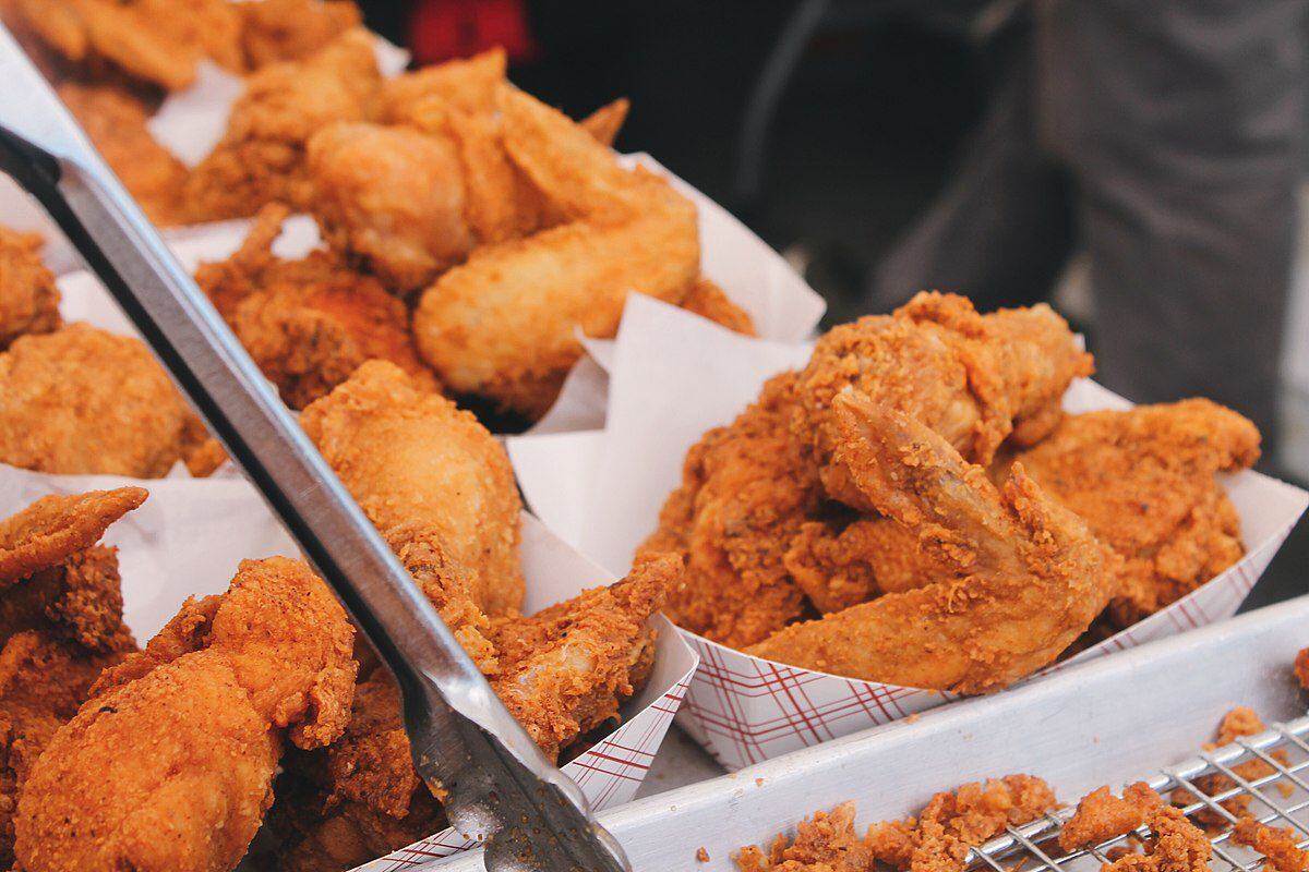 El pollo frito la receta más popular de KFC. (Foto: Wikimedia Commons)
