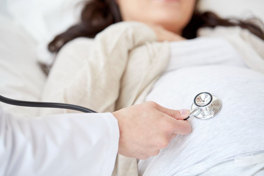 COVID en embarazadas: Riesgo de muerte o parto prematuro sube por infección
