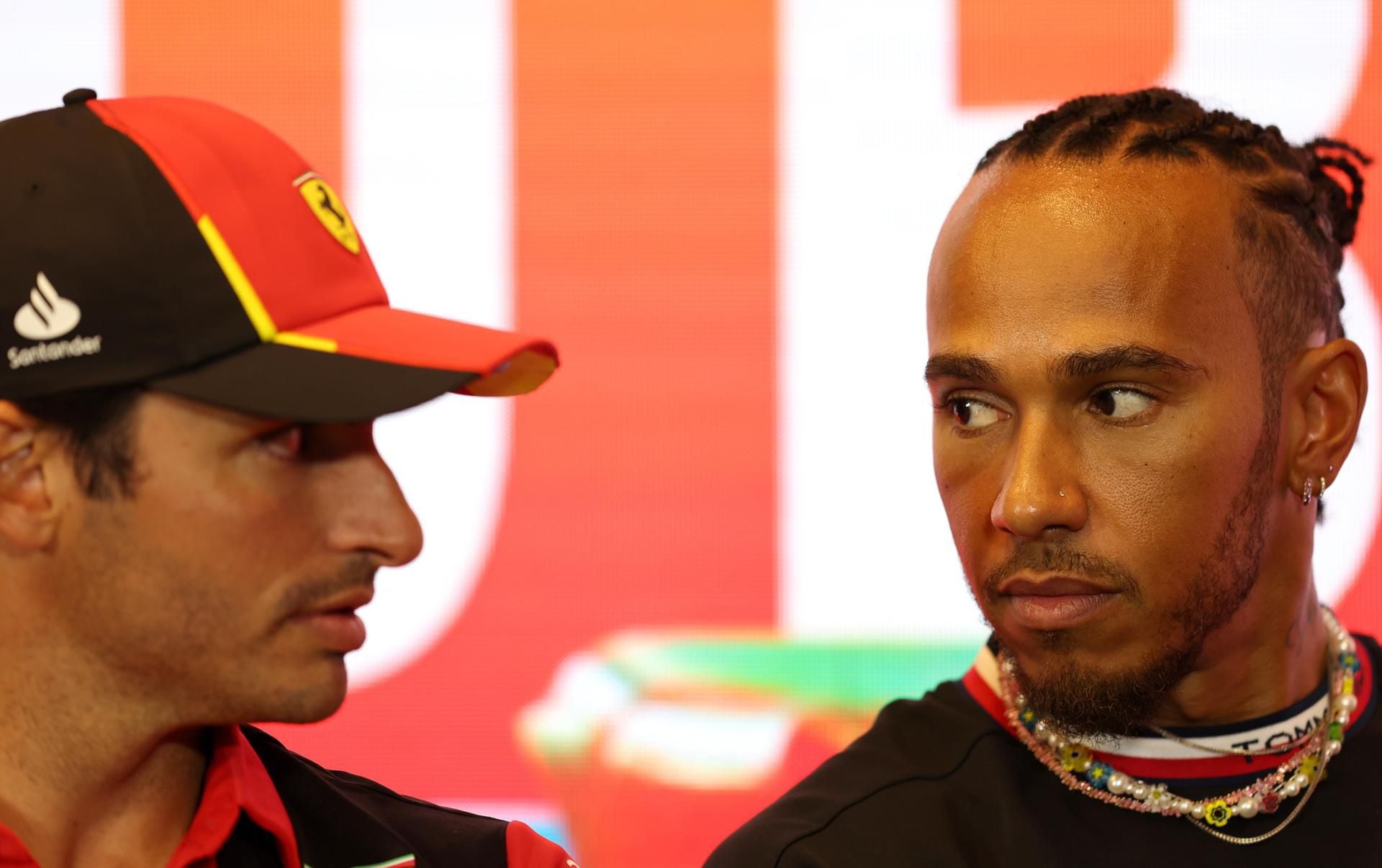 ¿Hamilton es el culpable? Carlos Sainz Jr. anunció su salida de Ferrari este 2024: ‘Lo daré todo’