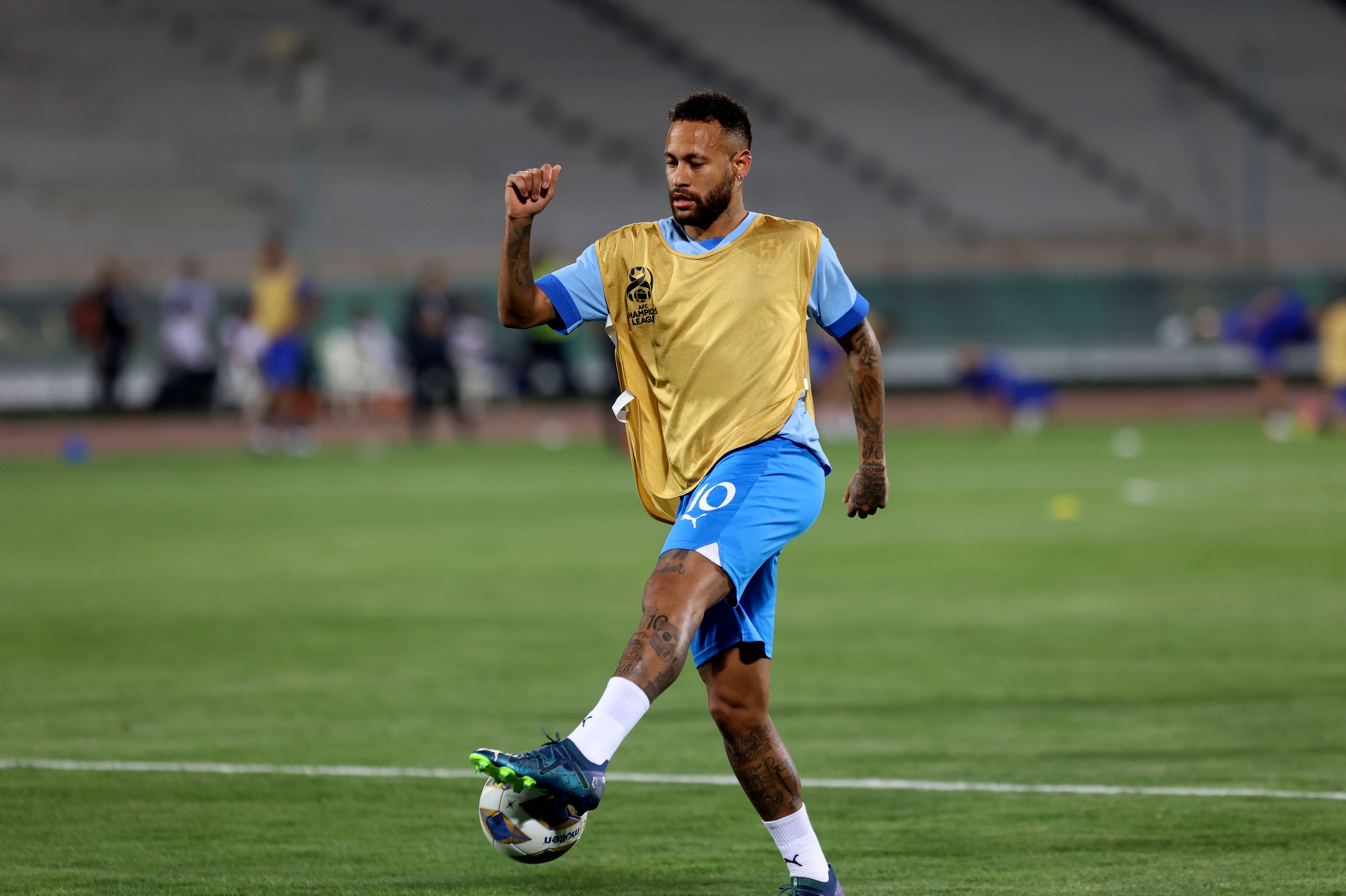 Neymar Jr regresa al Club Santos después de casi 12 años fuera de Brasil. (Foto: AP) 