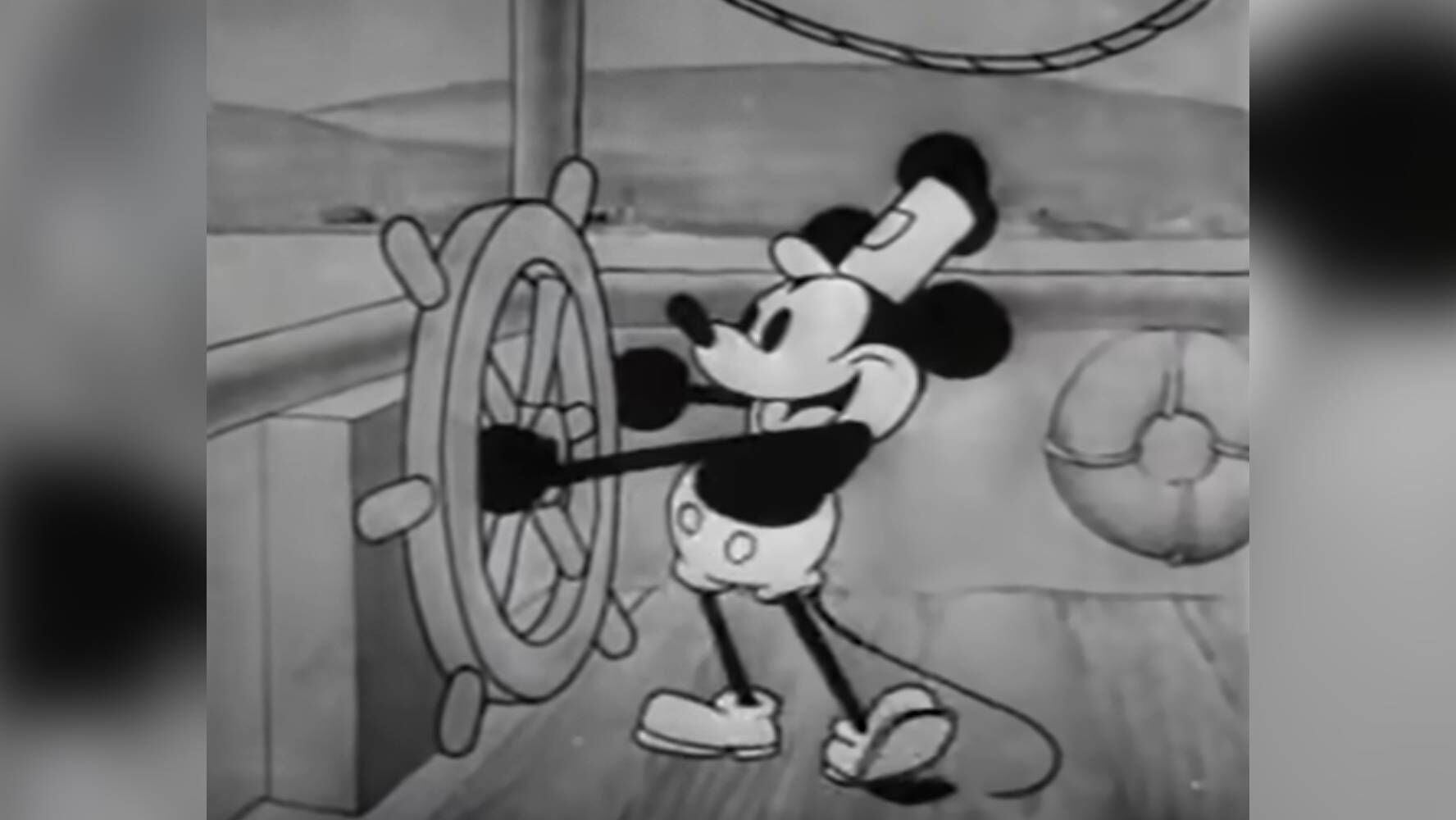 Disney dejará de ser dueño de las versiones de Mickey y Minnie Mouse que aparecen en los cortos 'Steamboat Willie'. (Foto: Especial).