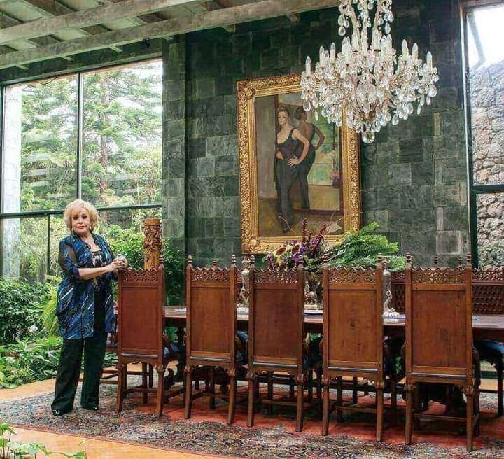 Silvia Pinal tuvo el cuadro de Diego Rivera en el comedor de su casa por muchos años. (Foto: Instagram @silvia.pinal.h)