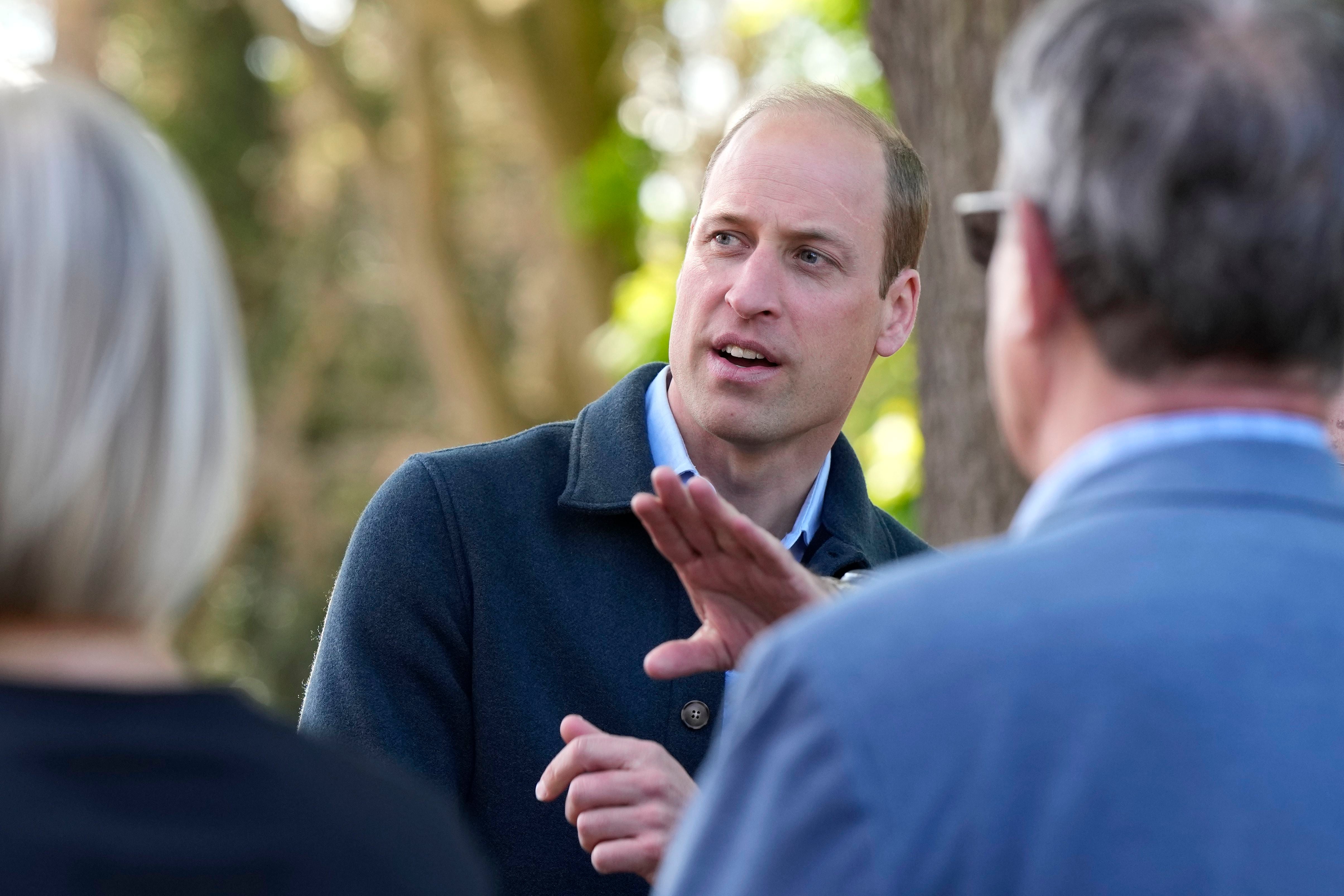 Príncipe William reaparece en un evento público tras el diagnóstico de cáncer de Kate Middleton 