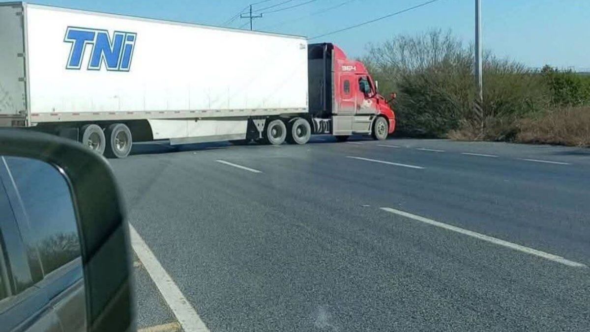 Carreteras en Nuevo Laredo fueron bloqueadas tras la detención de 'El Ricky'