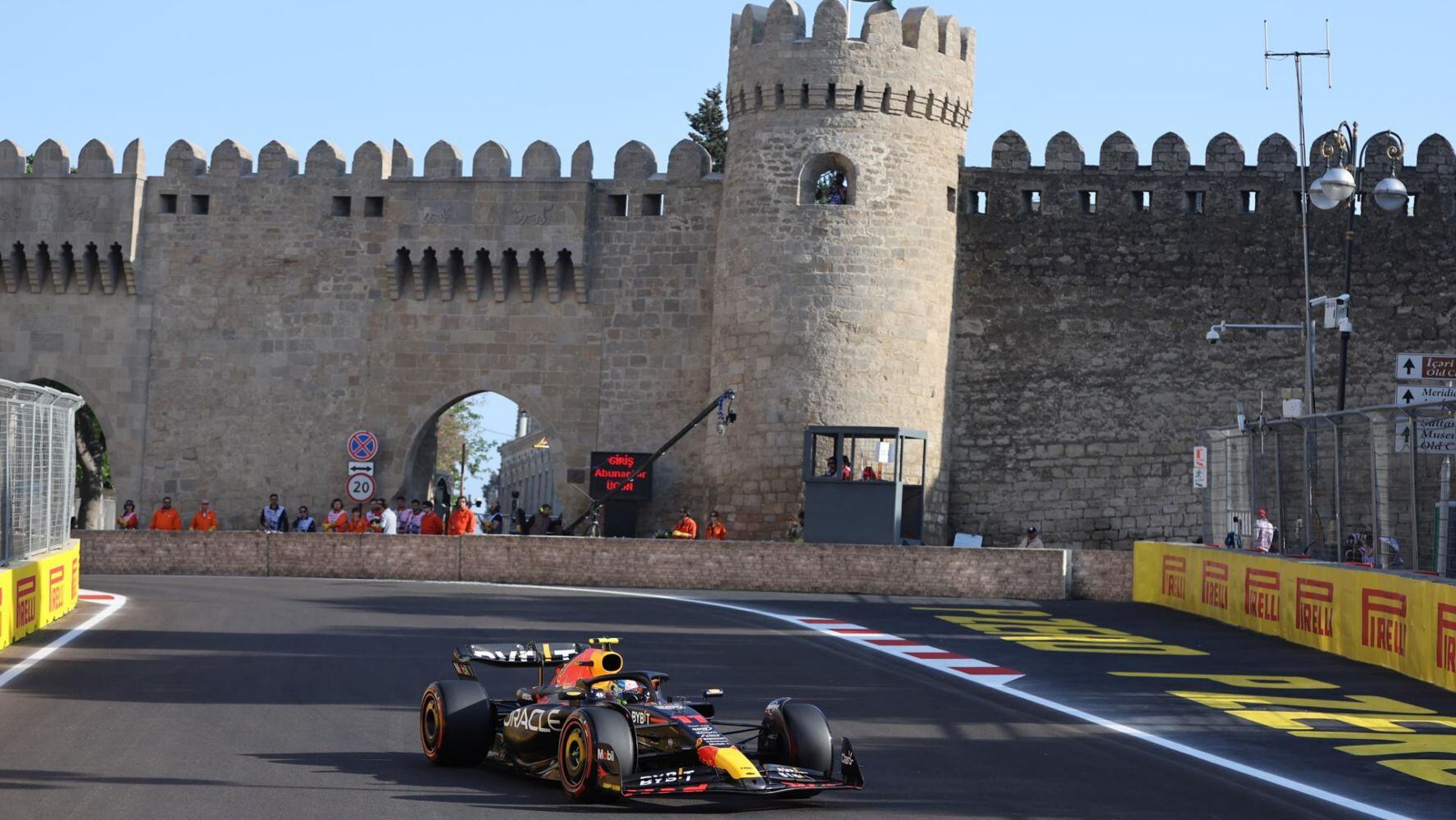 GP de Azerbaiyán: ‘Checo’ Pérez, ‘Rey de Bakú'; gana y se acerca a Verstappen