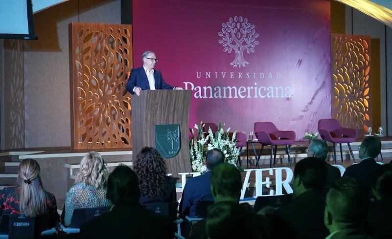 La Panamericana llevó a cabo el evento Global Outlook: Forjando iniciativas por México