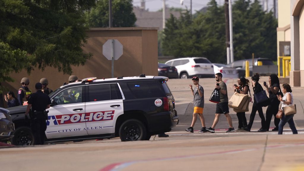‘Salimos corriendo’: Sobrevivientes narran los momentos de terror del tiroteo en Texas
