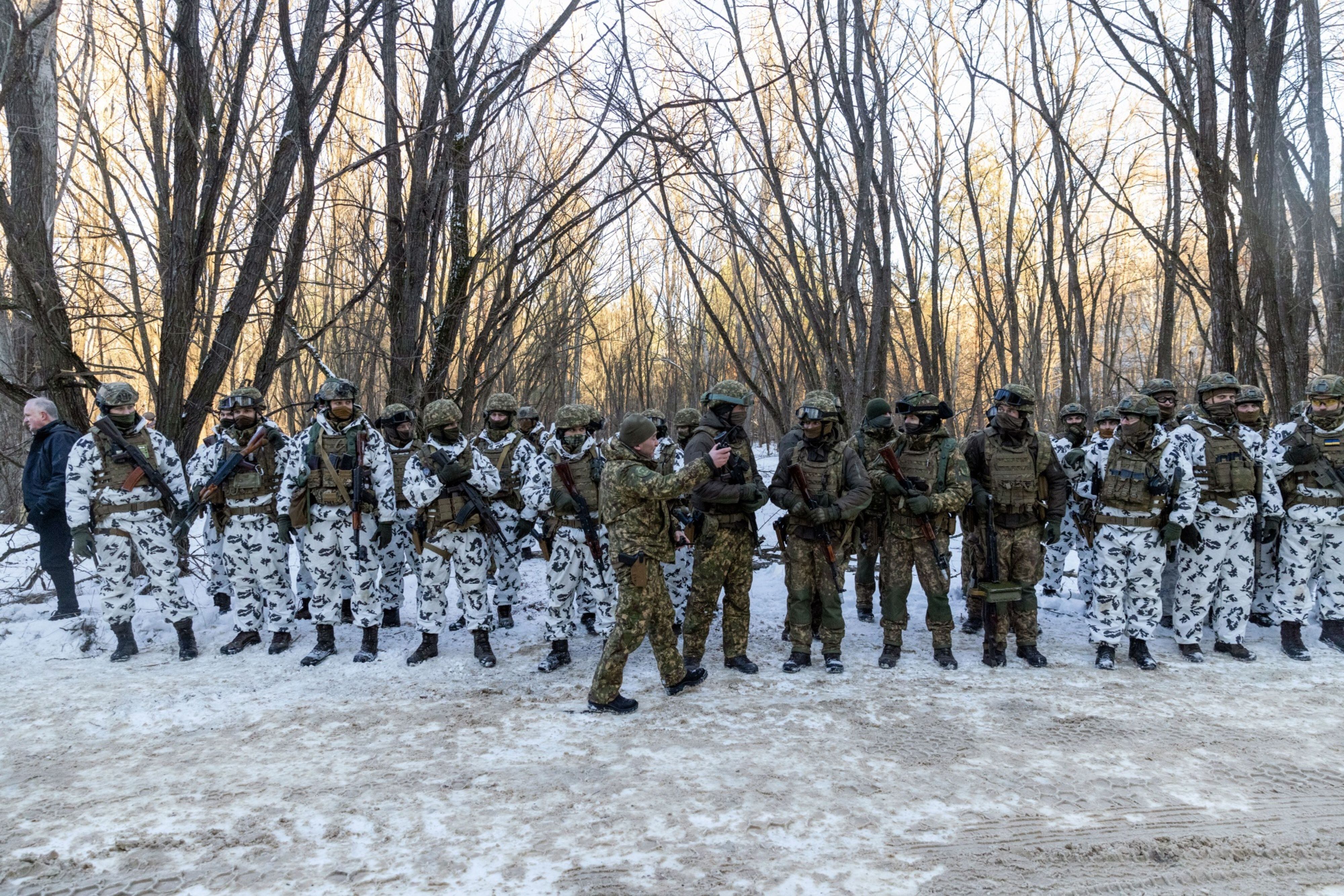 Masacre en el Donbás: al menos 100 soldados mueren cada día, advierte Zelenski
