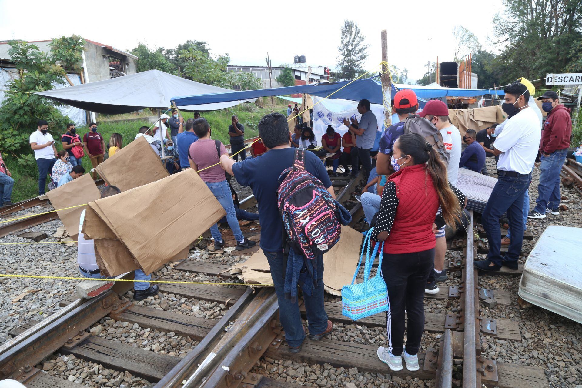 IP urge al gobierno que libere vías férreas de Michoacán bloqueadas por la CNTE