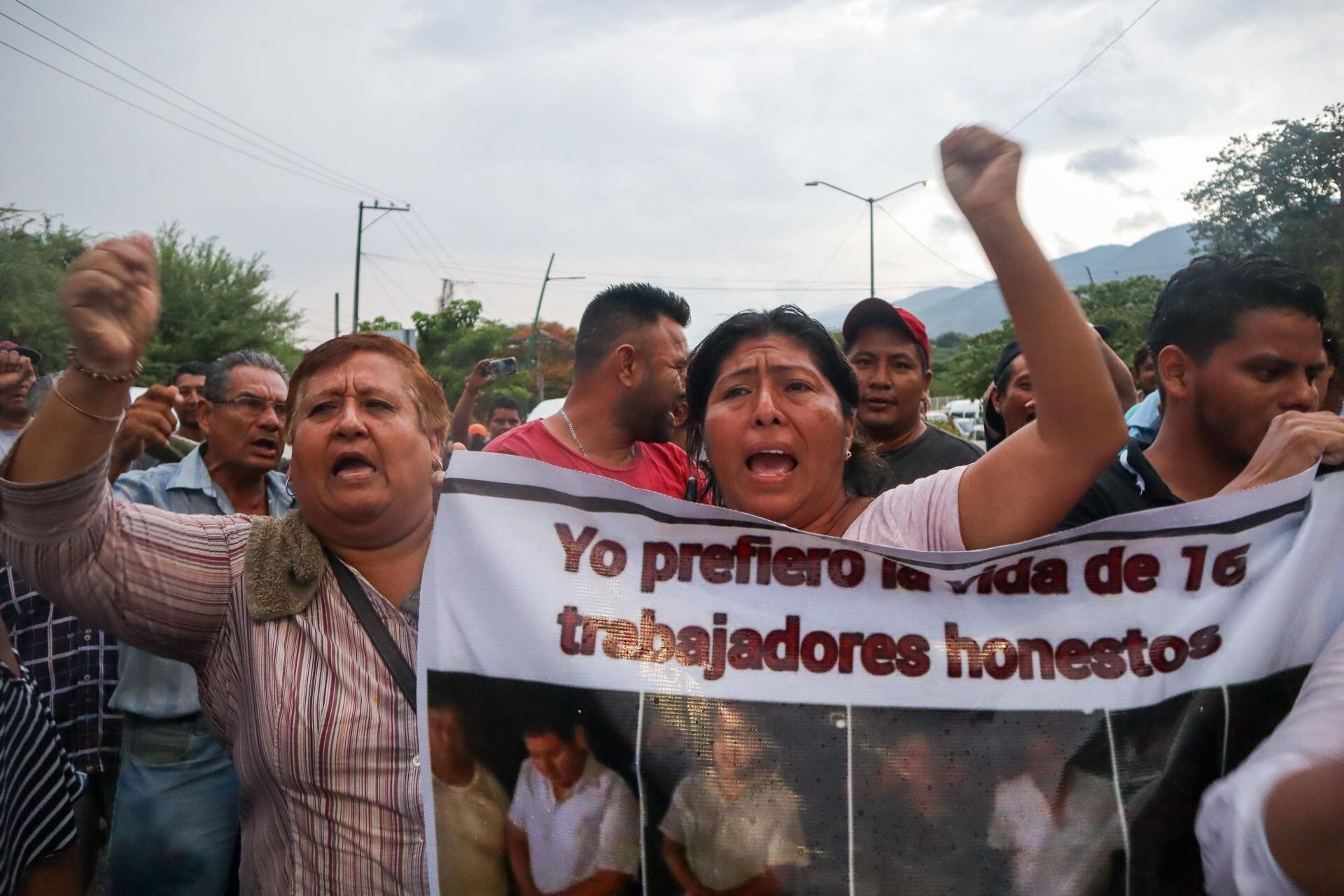Trabajadores secuestrados en Chiapas: Marchan para ‘ablandar corazón’ de grupo armado 