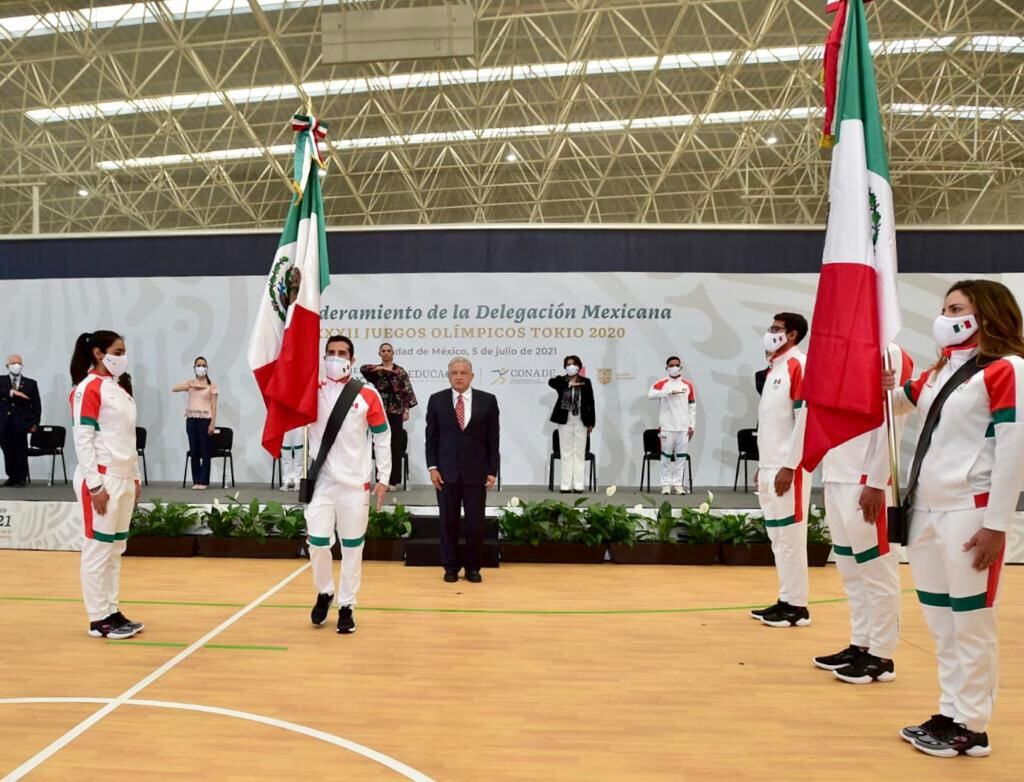 AMLO promete recompensa para toda la delegación mexicana de Tokio 2020
