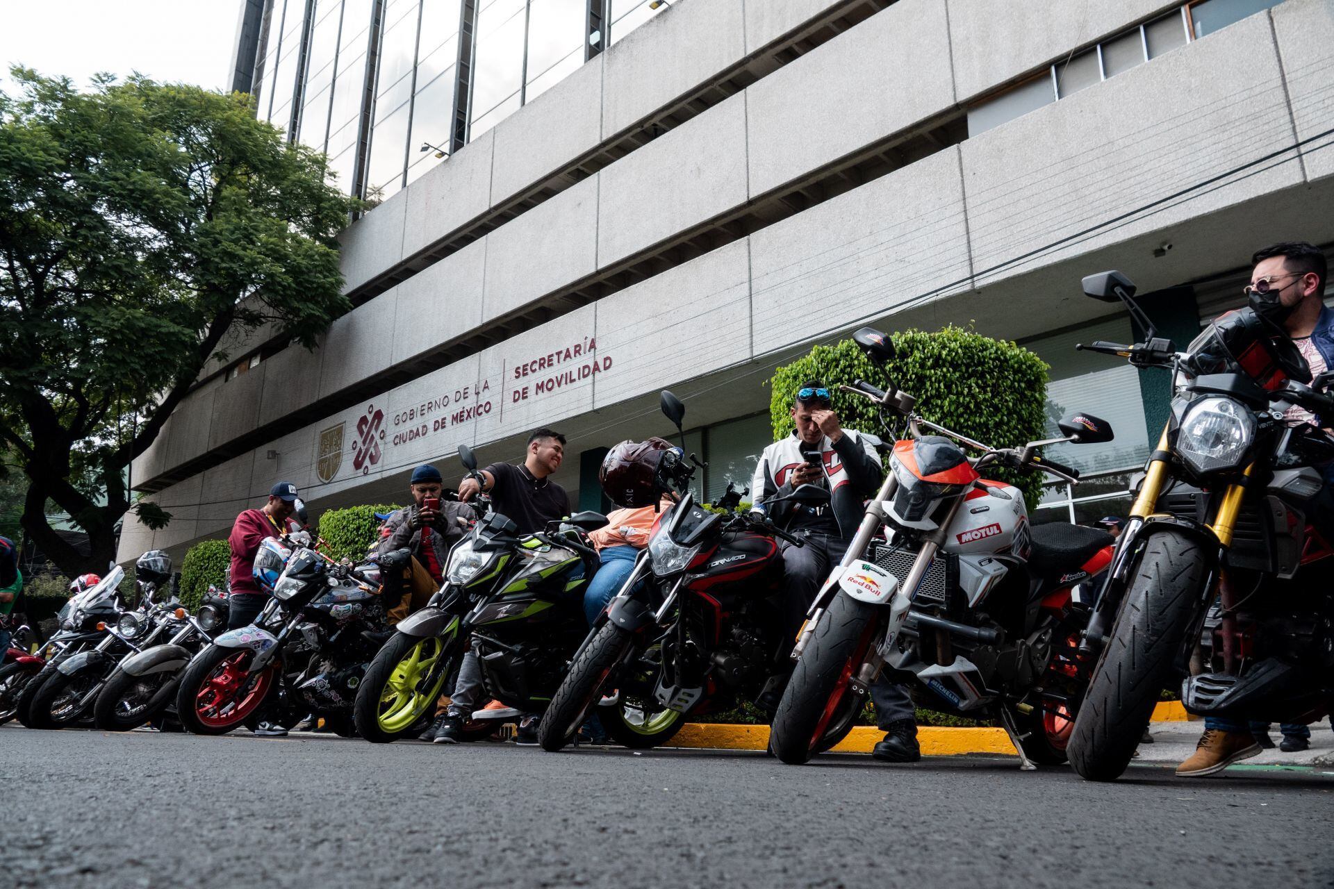 Los motociclistas entablaron mesas de trabajo con la Secretaría de Movilidad Capitalina (Semovi)  sobre las propuestas para el nuevo Reglamento de Tránsito en CDMX.