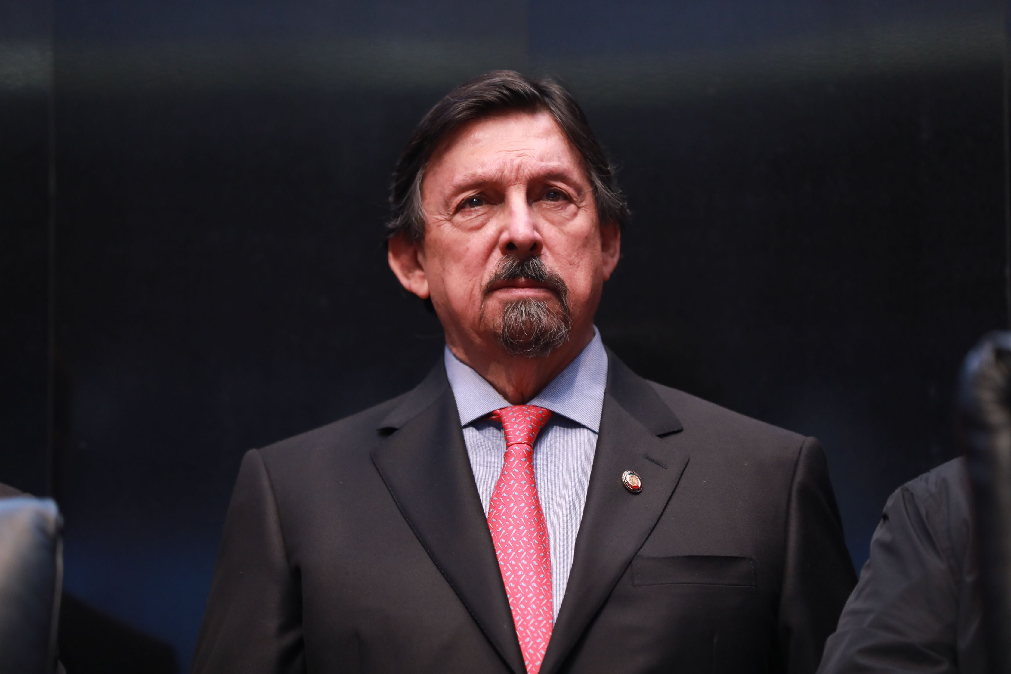 Napoleón Gómez pierde batalla legal para controlar sindicato de AHMSA