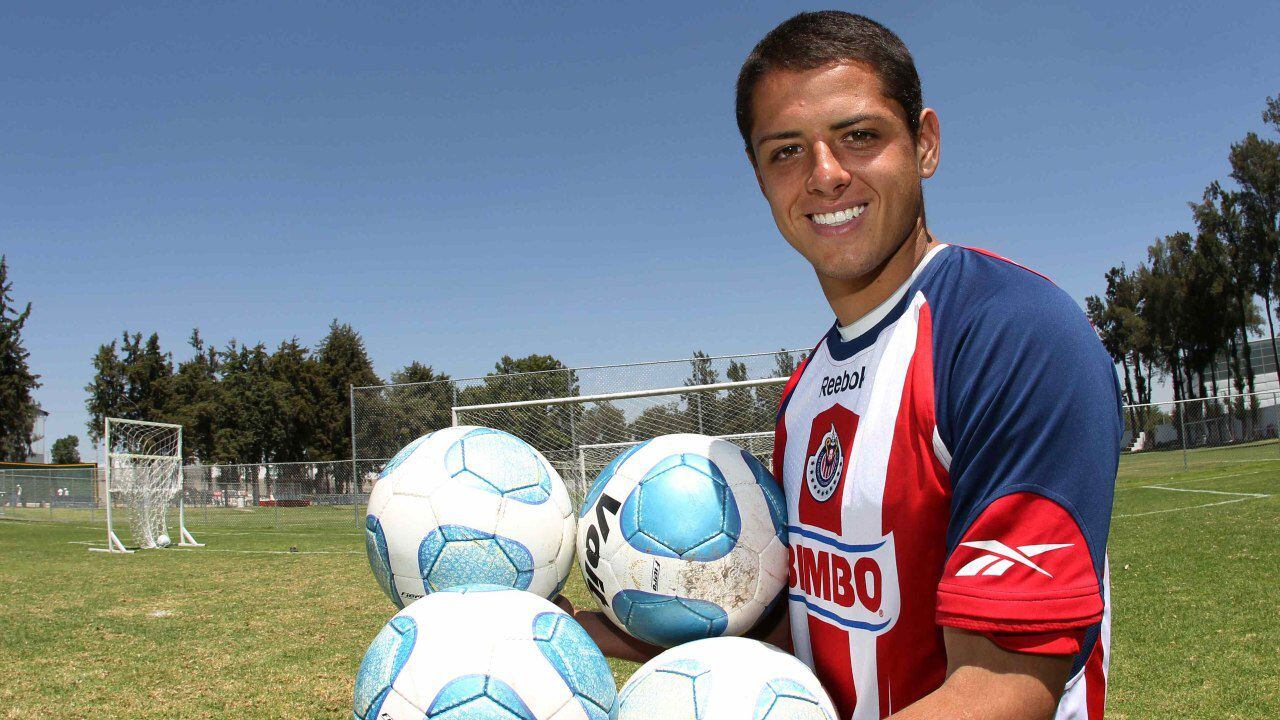 'Chicharito' fue campeón de goleo en su última etapa en México, en el Bicentenario 2010. (Foto: Mexsport).