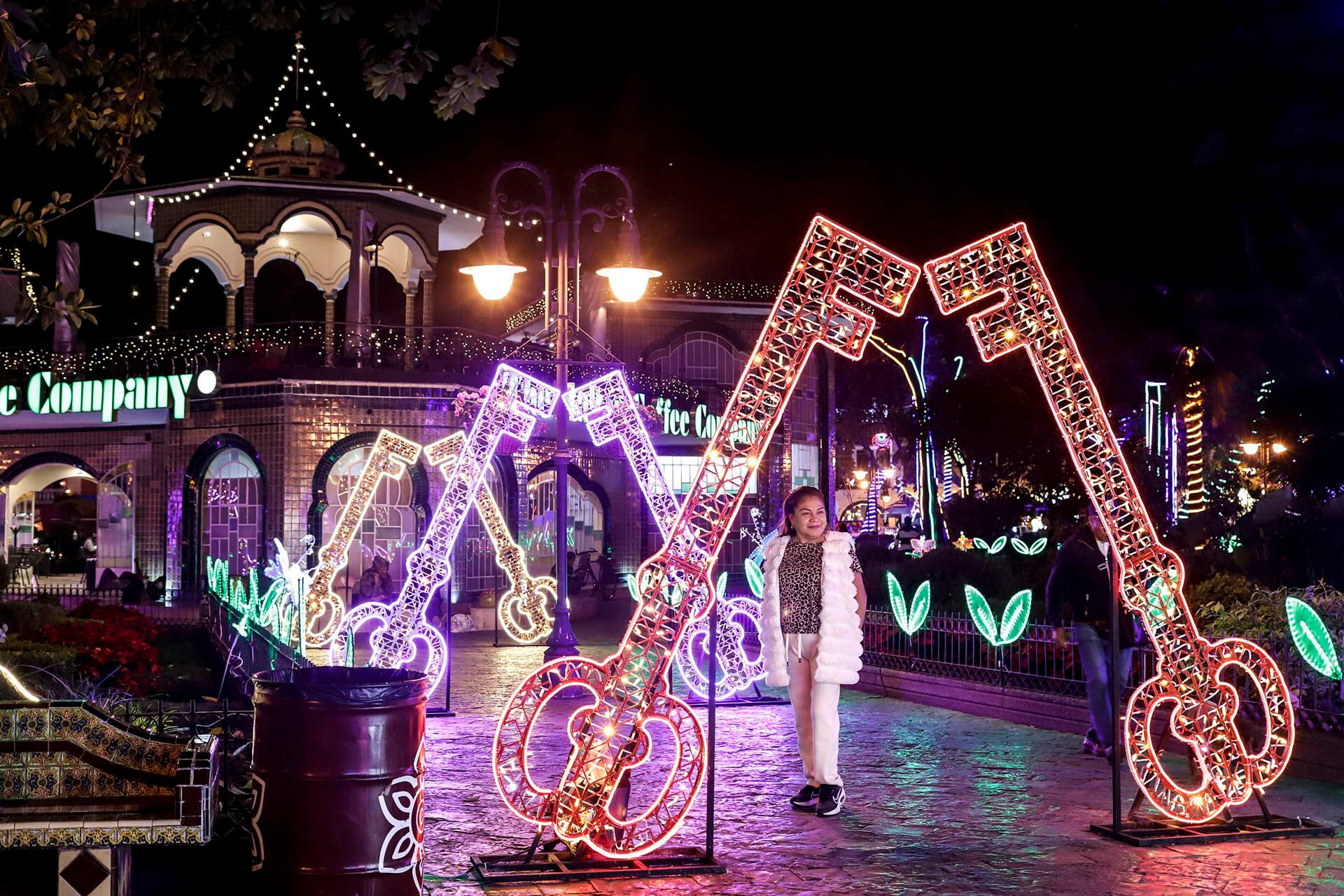 La Villa Iluminada de Atlixco es un recorrido gratuito (Foto: EFE).