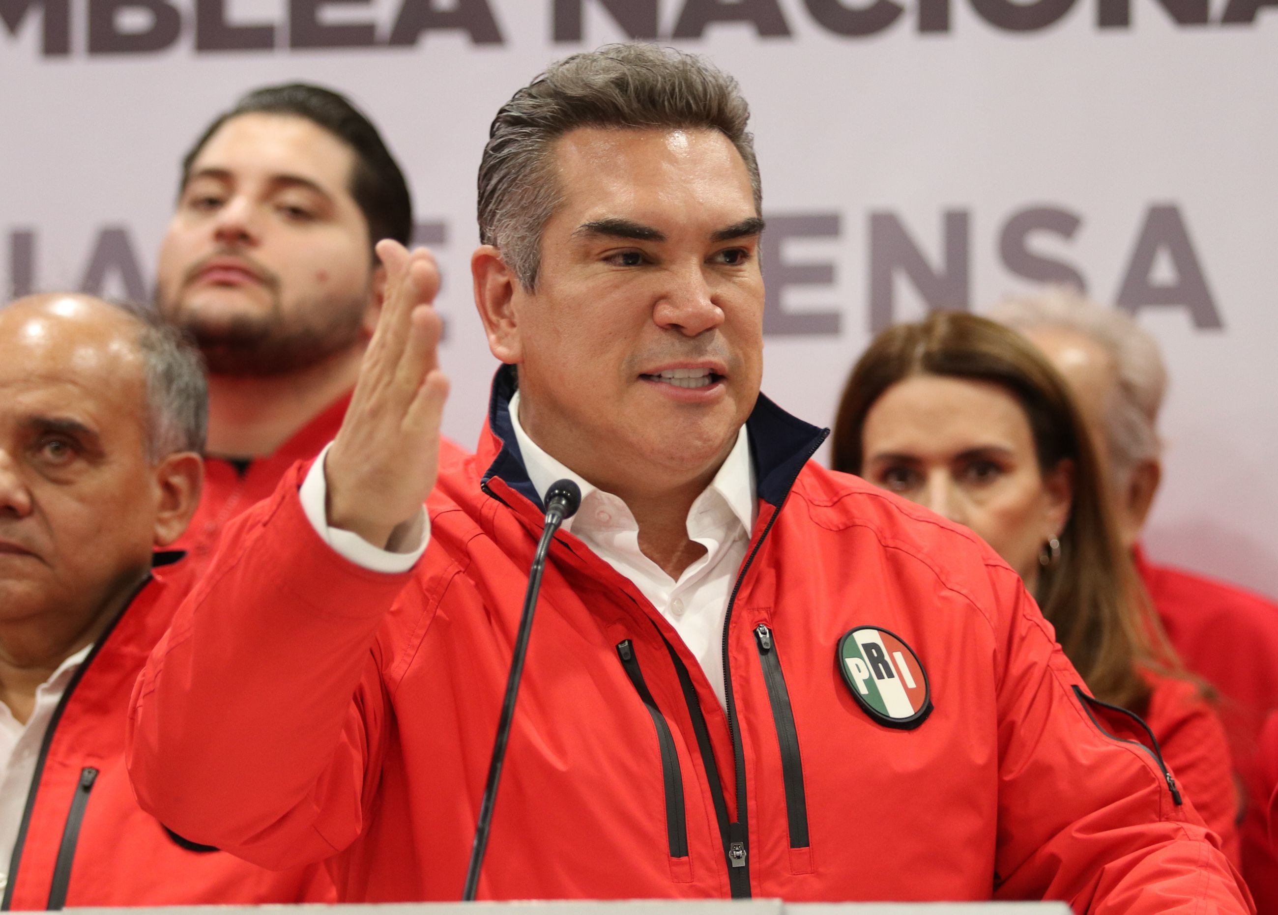 ‘Alito’ Moreno defiende su reelección en el PRI: ‘Tuve que dar la cara por casos de corrupción’