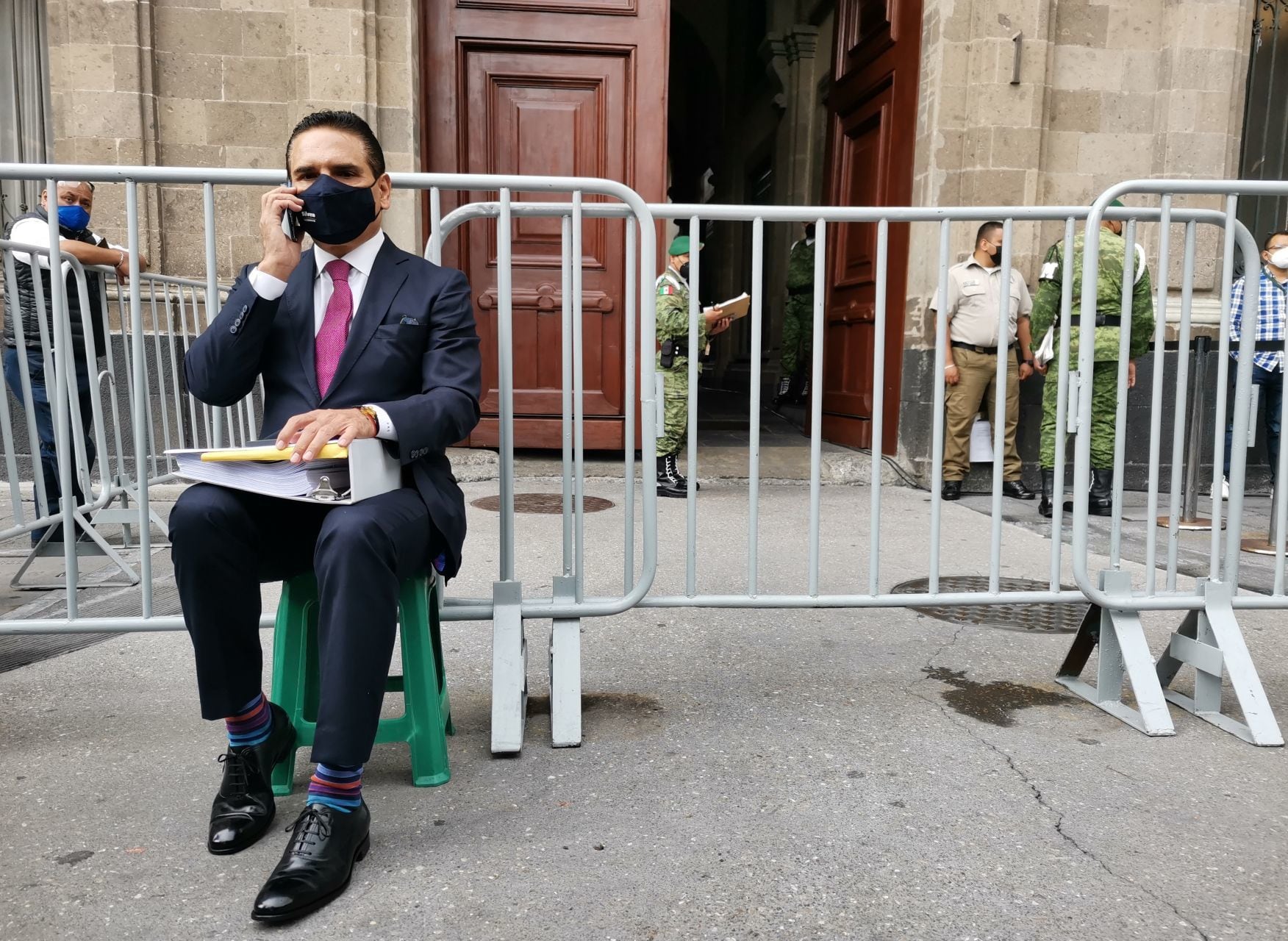 En 2021, el entonces presidente Andrés Manuel López Obrador se negó a recibir a Silvano Aureoles en Palacio Nacional.  