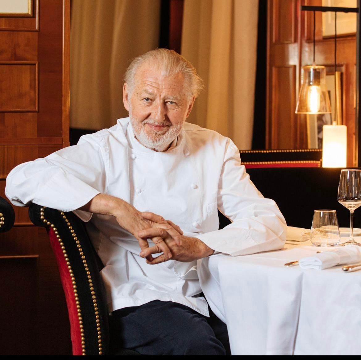 Pierre Gagnaire es uno de los chefs en hotel Barrière Le Fouquet’s. (Foto: Instagram / @fouquets)