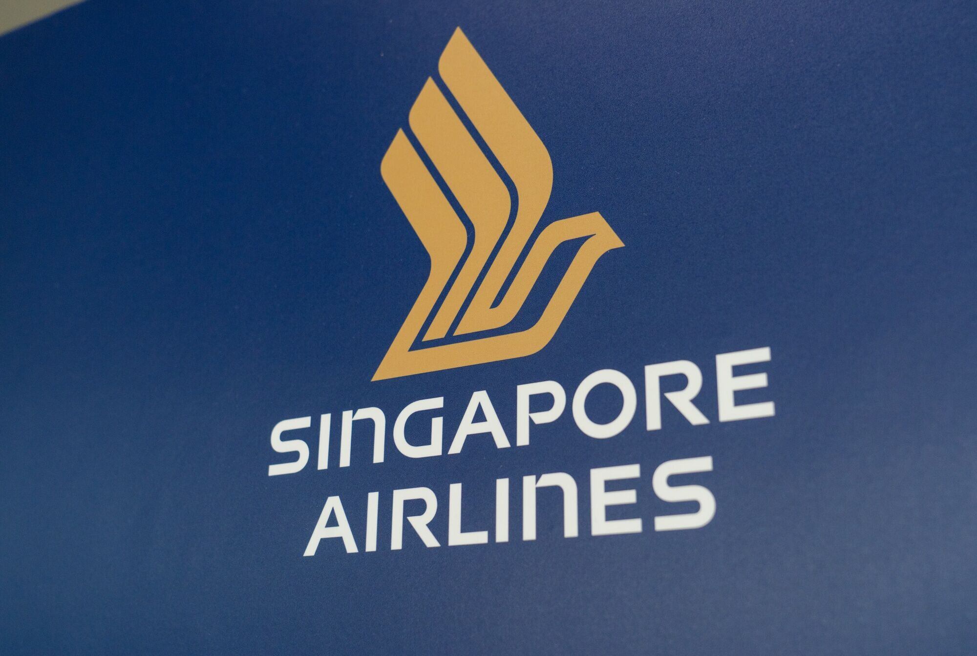 Pasajeros de Singapur Airlines narran minutos de ‘pánico’ en turbulencia: ‘Pensé que el avión se caía’