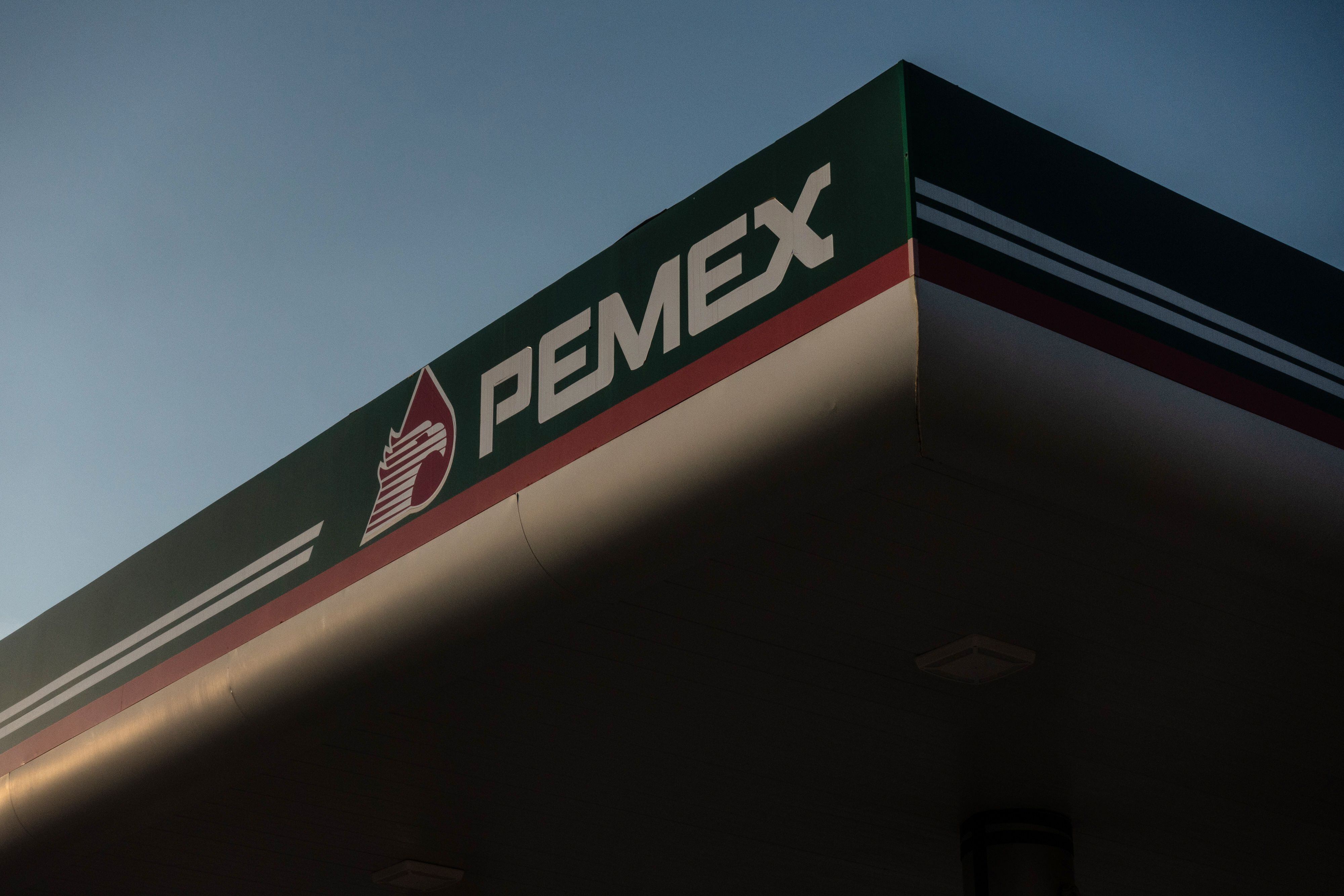 No me quiero ir, señor AMLO: Pemex, en top de empresas que se irán por transición energética