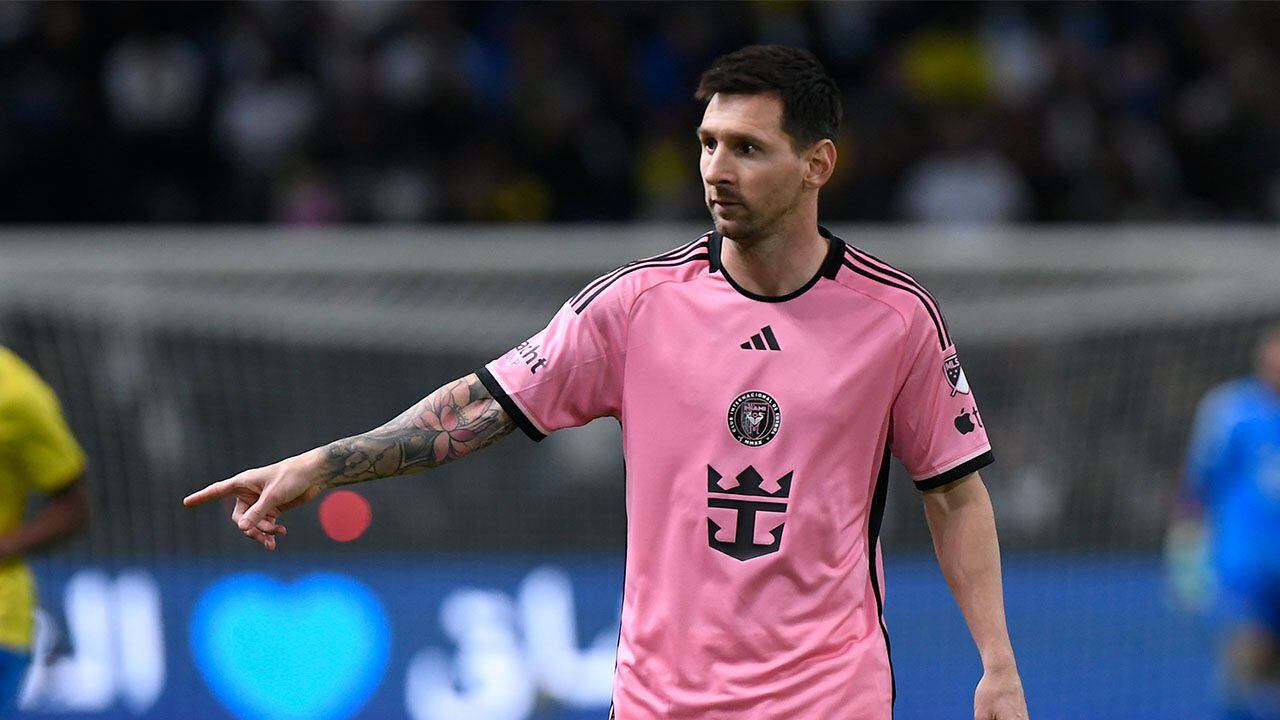 Messi se perdió el duelo en Hong Kong por lesión.