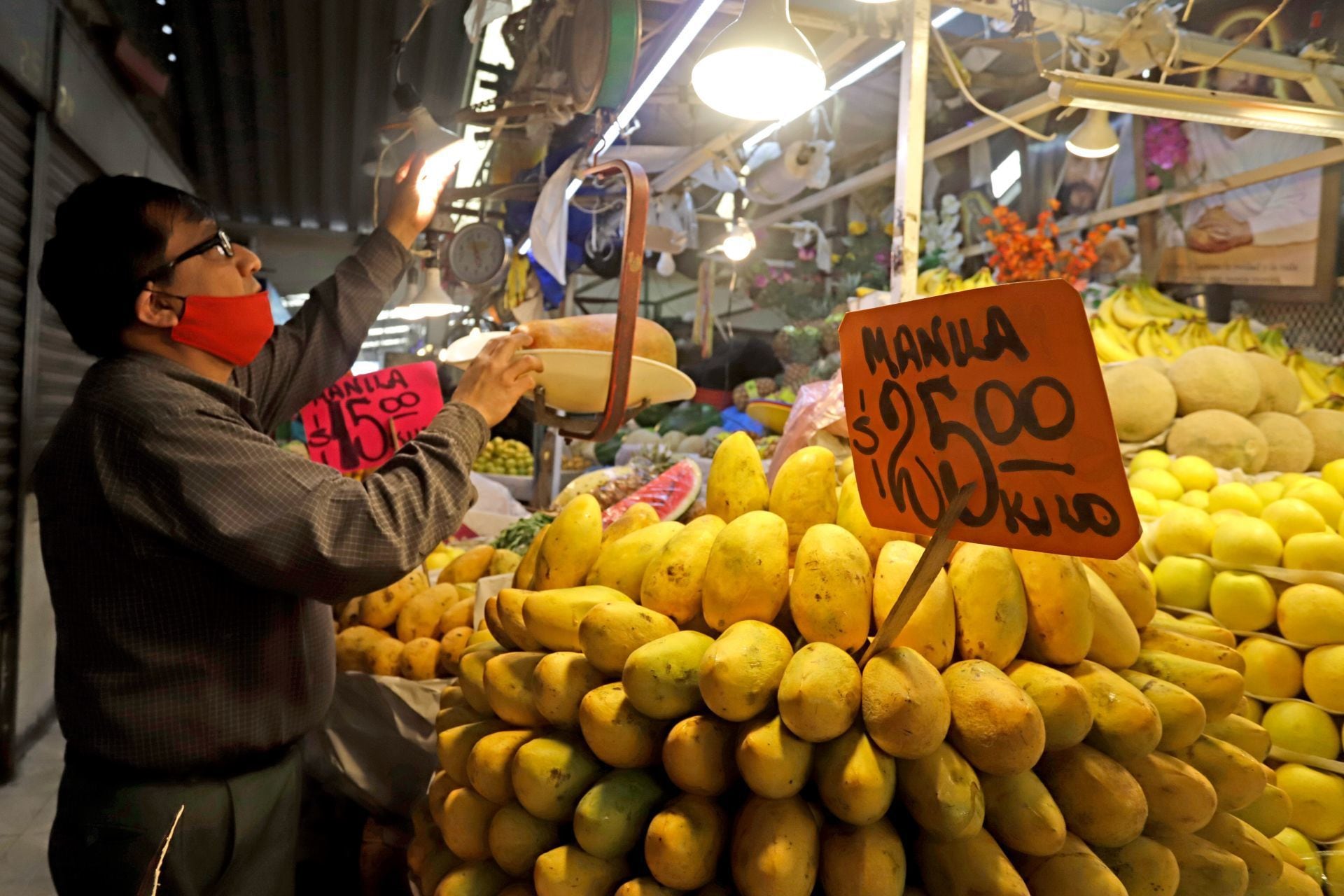 ¿Cuántas toneladas de mango se han dejado de exportar a EU y cuánto ha costado a México?