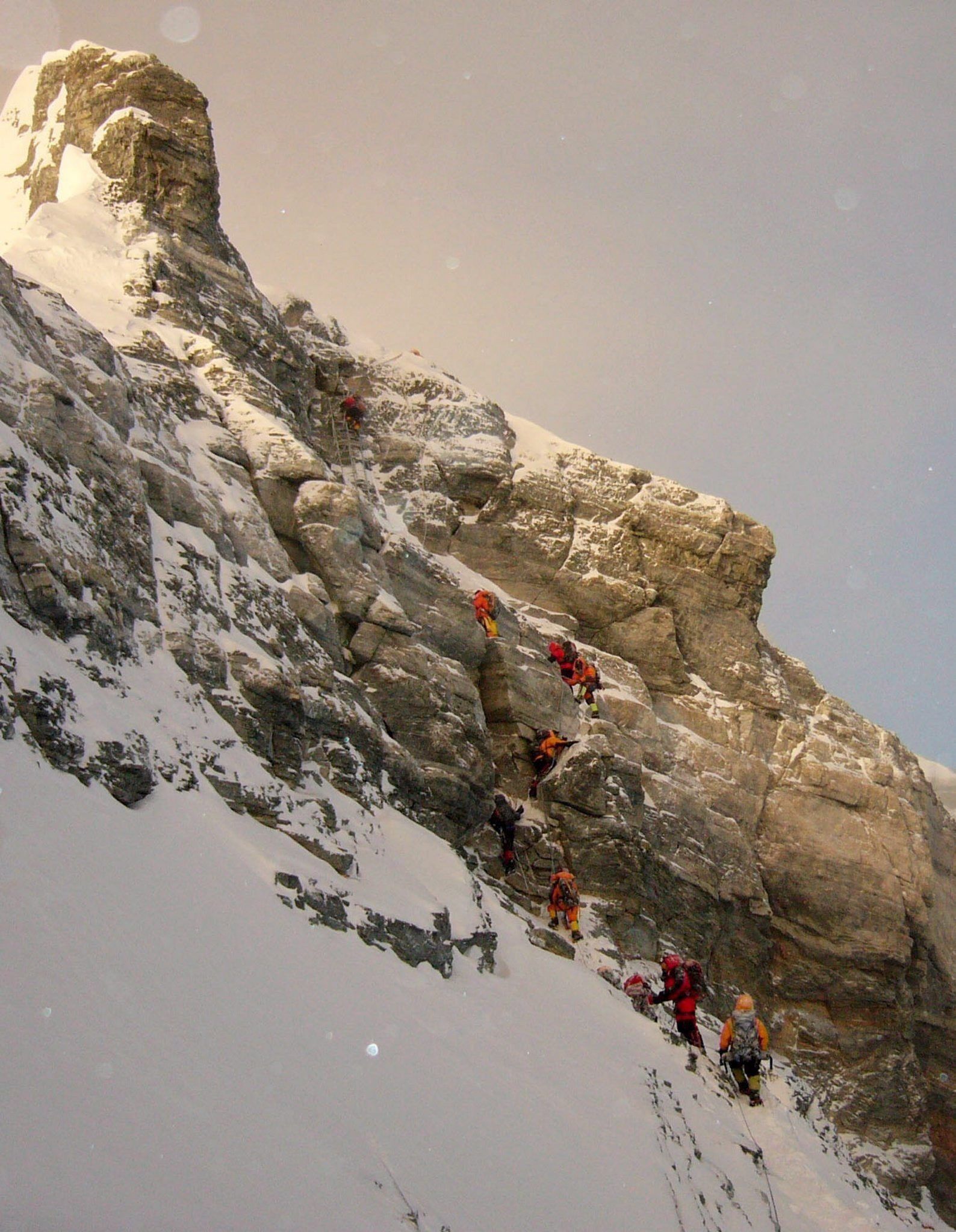 El Everest es uno de los grandes atractivos turísticos del continente asiático. 