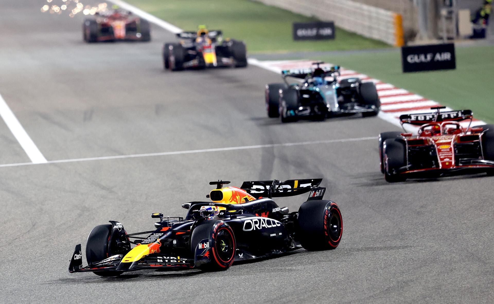‘Checo’ Pérez remonta en el GP de Baréin 2024: Red Bull hace el 1-2, con triunfo de Max