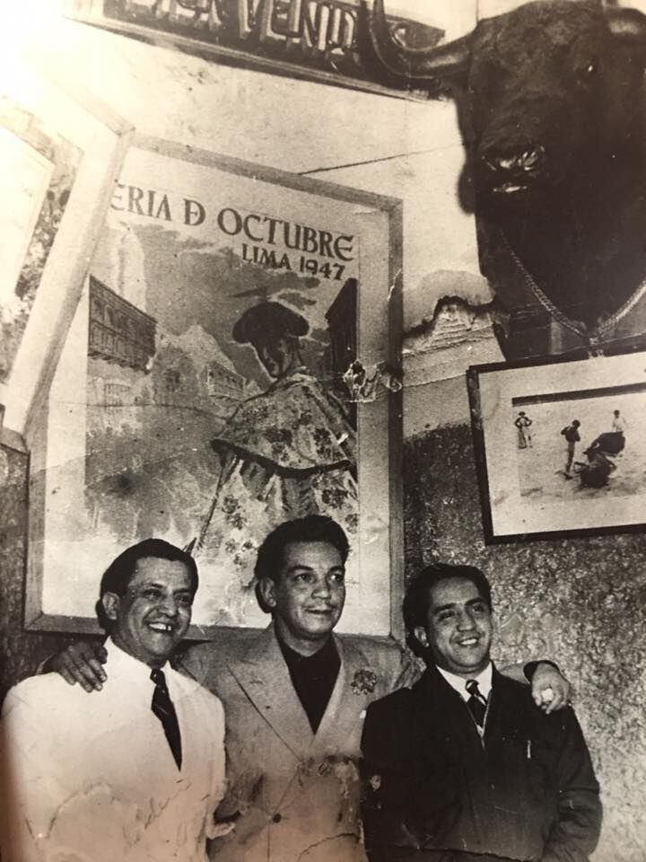 En sus redes sociales, El Taquito presume las visitas de 'Cantinflas'. (Foto: Facebook / @El Taquito Taurino)