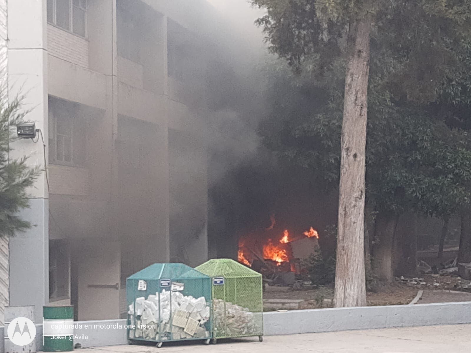 Explosión en la FES Zaragoza: 3 trabajadores se encuentran en terapia intensiva, informa la UNAM