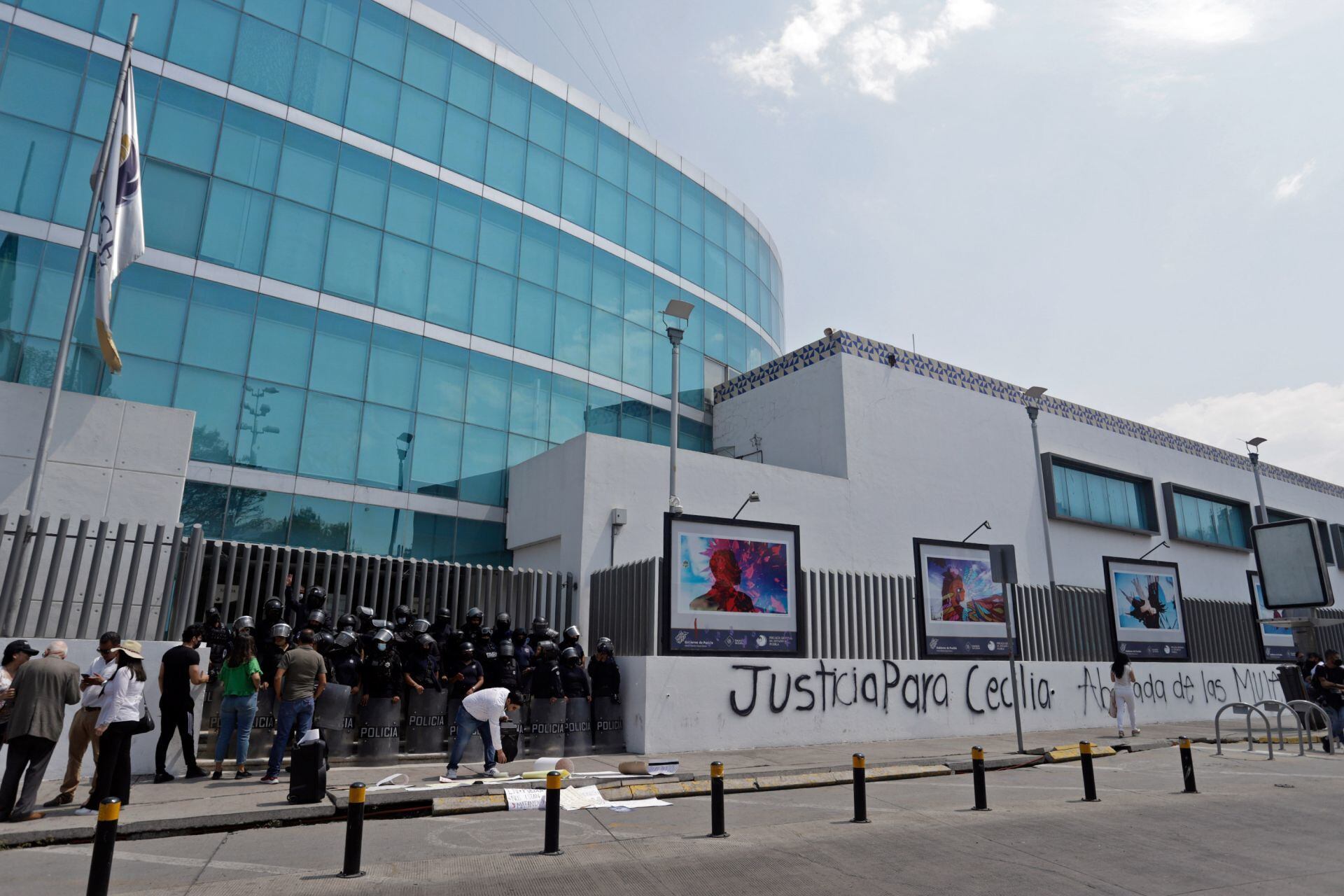 Cecilia Monzón: Marchan en Puebla para exigir justicia por el asesinato de la activista