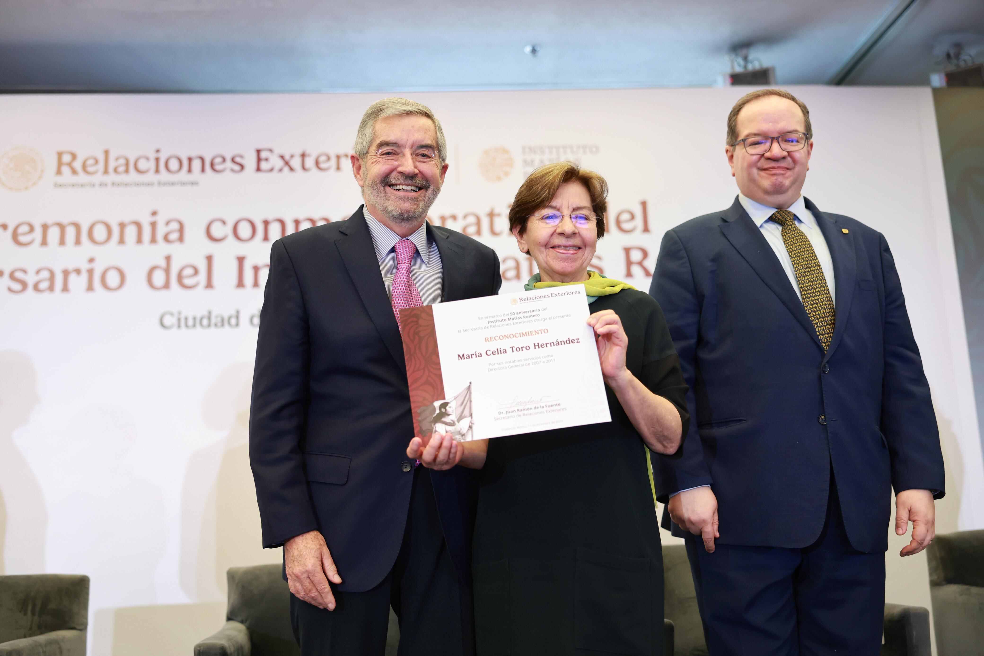  La firma del convenio entre la UNAM y la SRE, se dio durante la celebración del 50 aniversario del Instituto Matías Romero. [Fotografía. SRE]