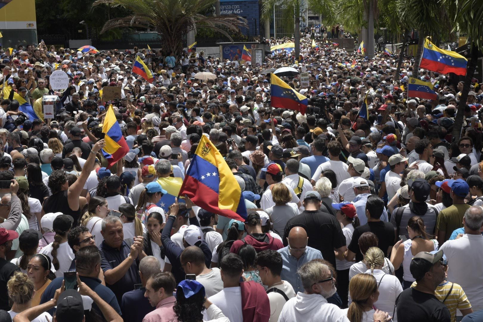 El pueblo contra Maduro