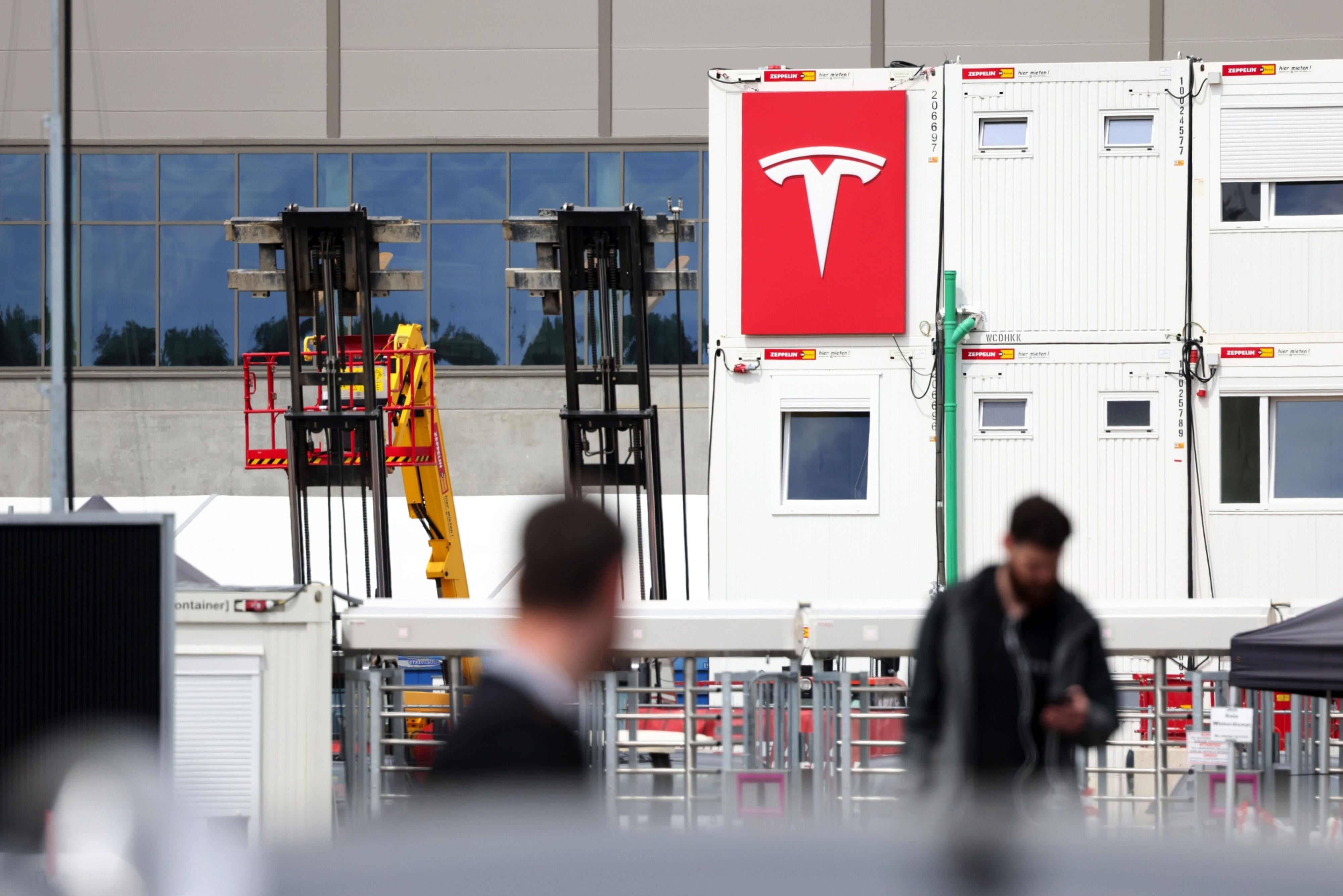 Fábrica de Tesla en Texas a punto de iniciar funciones