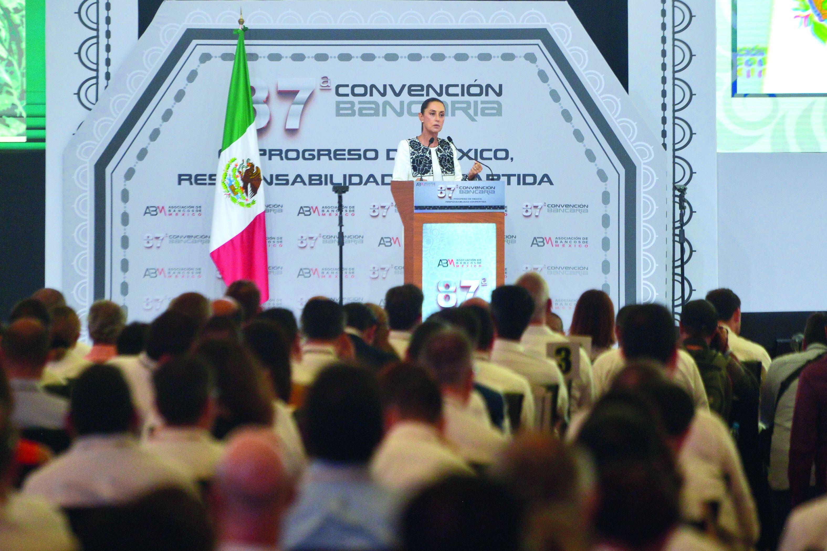 Participación de Claudia Sheinbaum Pardo en la 87 Convención Nacional Bancaria en Acapulco.