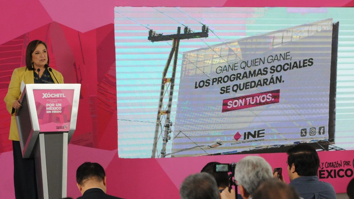 Xóchitl pide al INE campaña para desmentir a Morena... y consejeros la acusan por mal uso de su logo 