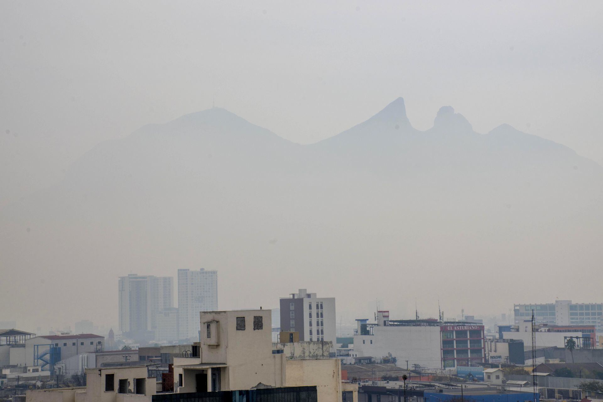 Así se veía la contaminación en Monterrey y su zona metropolitana el pasado 24 de enero.