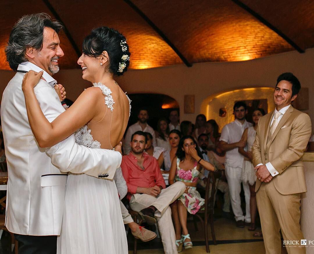 La boda de Aislinn Derbez y Mauricio Ochmann fue en Morelos. (Foto: Instagram / @aislinnderbez).