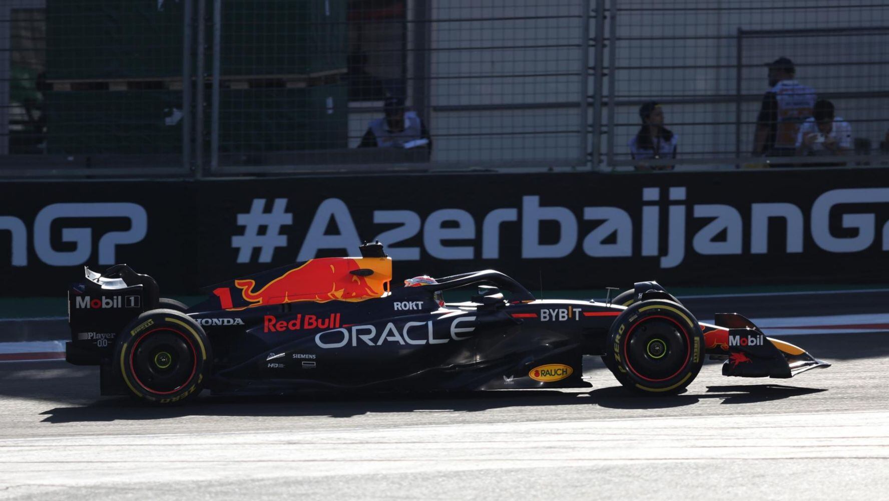 GP de Azerbaiyán: Minuto a minuto de la carrera de ‘Checo’ Pérez en vivo