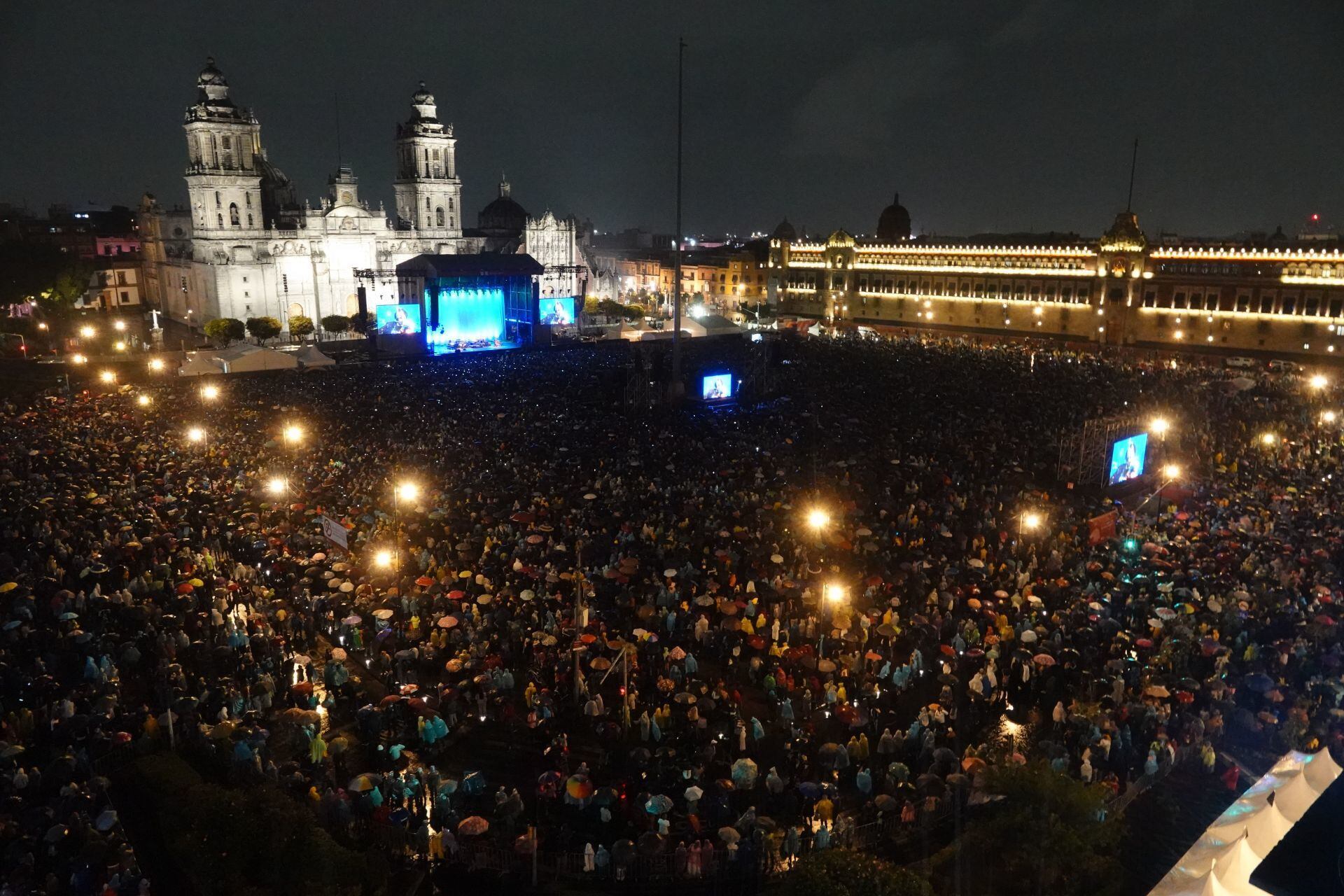 Grupo Firme desde las alturas: 3 terrazas para ver los conciertos gratis del Zócalo en la CDMX 