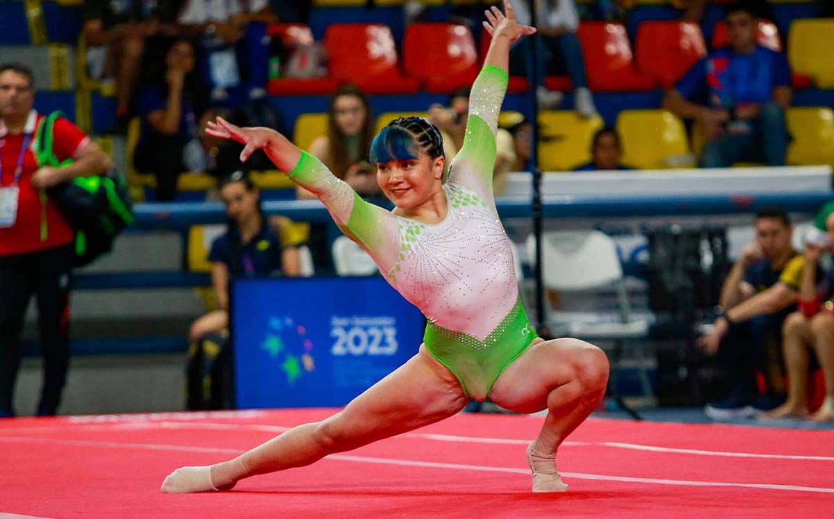 Alexa Moreno, nacida en Mexicali, fue finalista de Salto en los Juegos de Tokio 2020. (Foto: Mexsport).