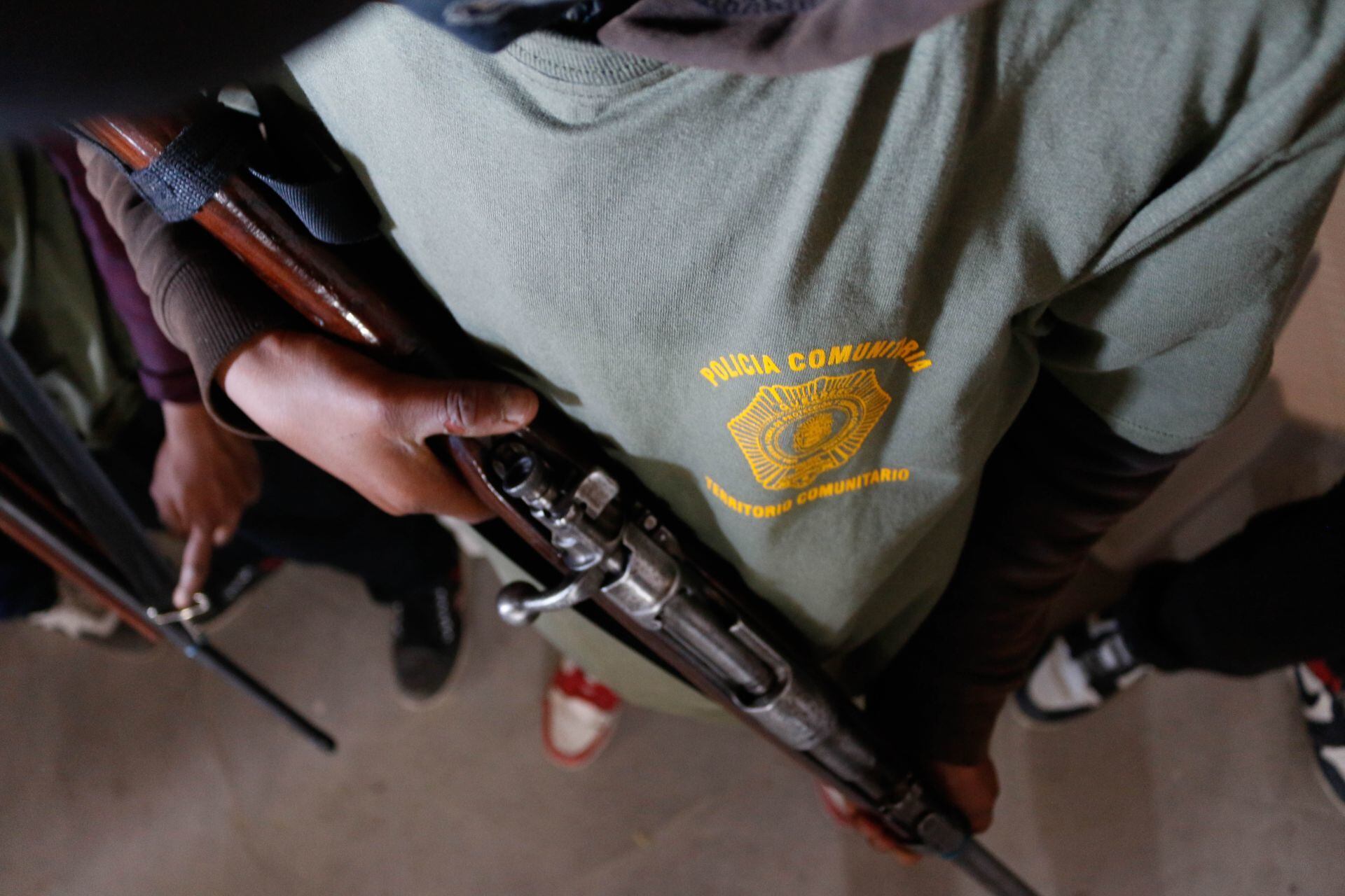 Menores armados en Ayahualtempa: Fiscalía de Guerrero inicia investigación 