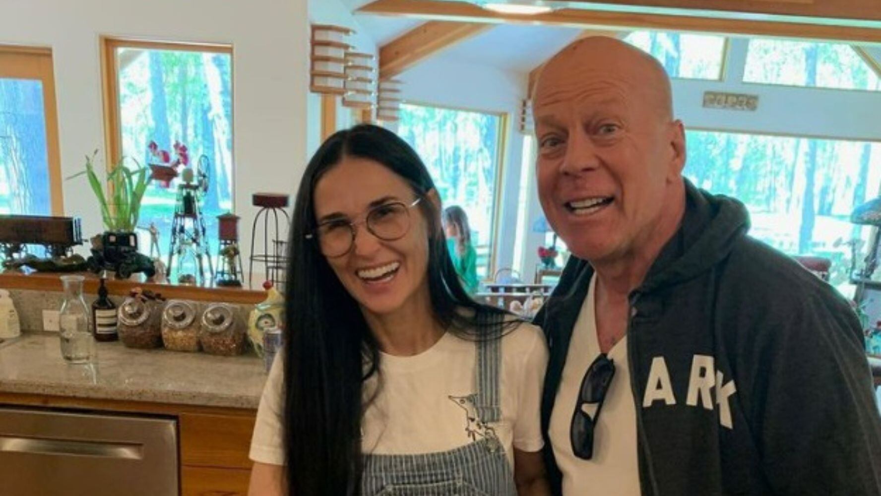 Según una fuente cercana a Demi Moore, su exesposo Bruce Willis no la reconoció durante su última visita. (Foto: Instagram @demimoore)