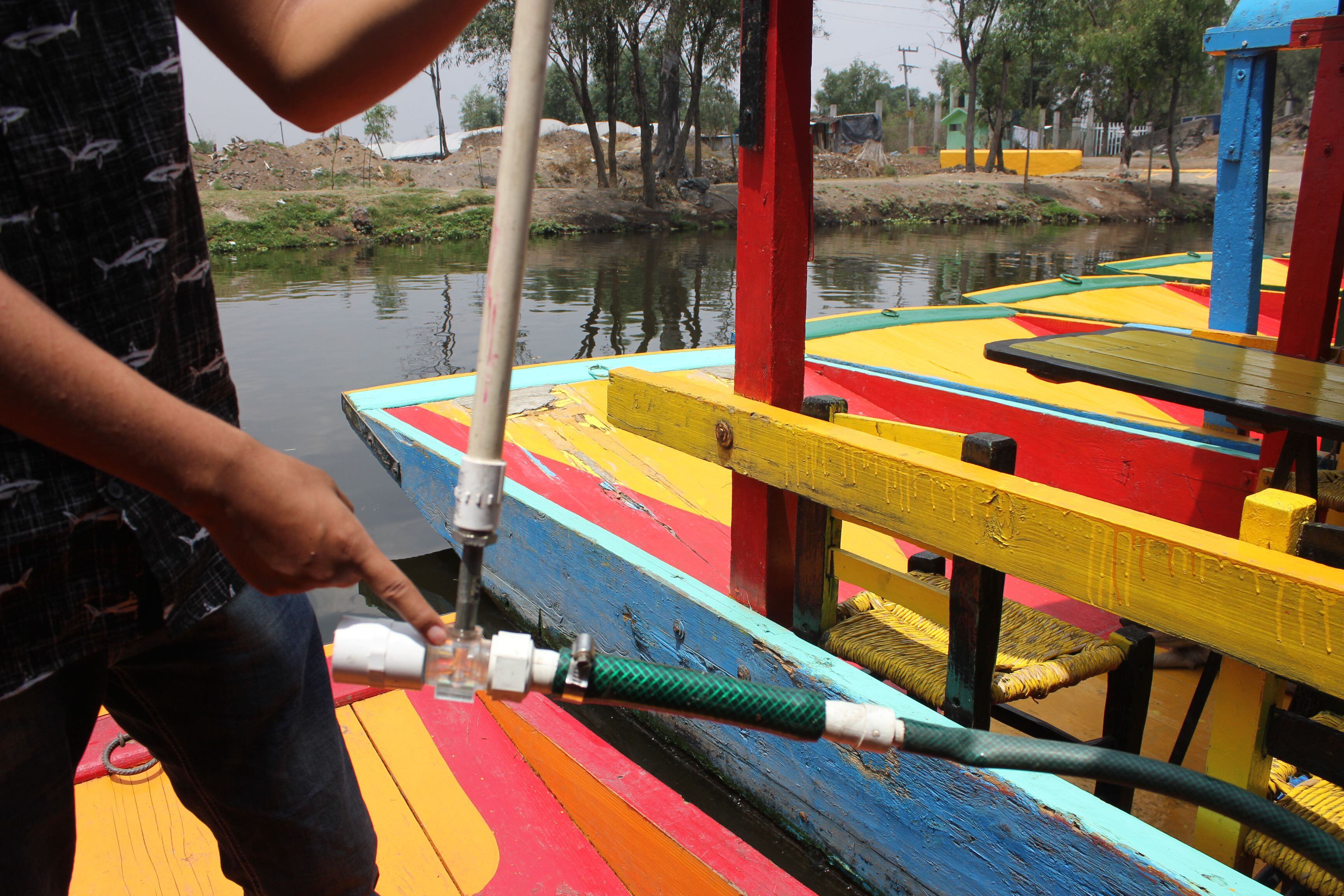 Nanoburbujas, las elegidas de los investigadores del IPN para limpiar el agua en Xochimilco 