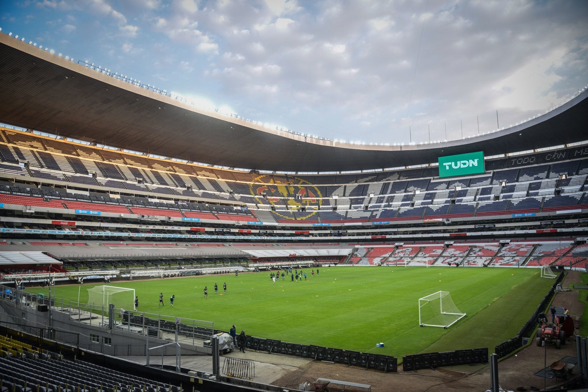 Estadio Azteca será la sede del partido entre  Cruz Azul y Chivas. (Foto: Cuartoscuro) 