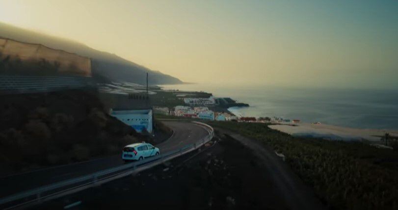 En 'La palma' se cuenta la historia de una familia que visita la isla antes de la erupción volcánica. (Foto: Captura Netflix)