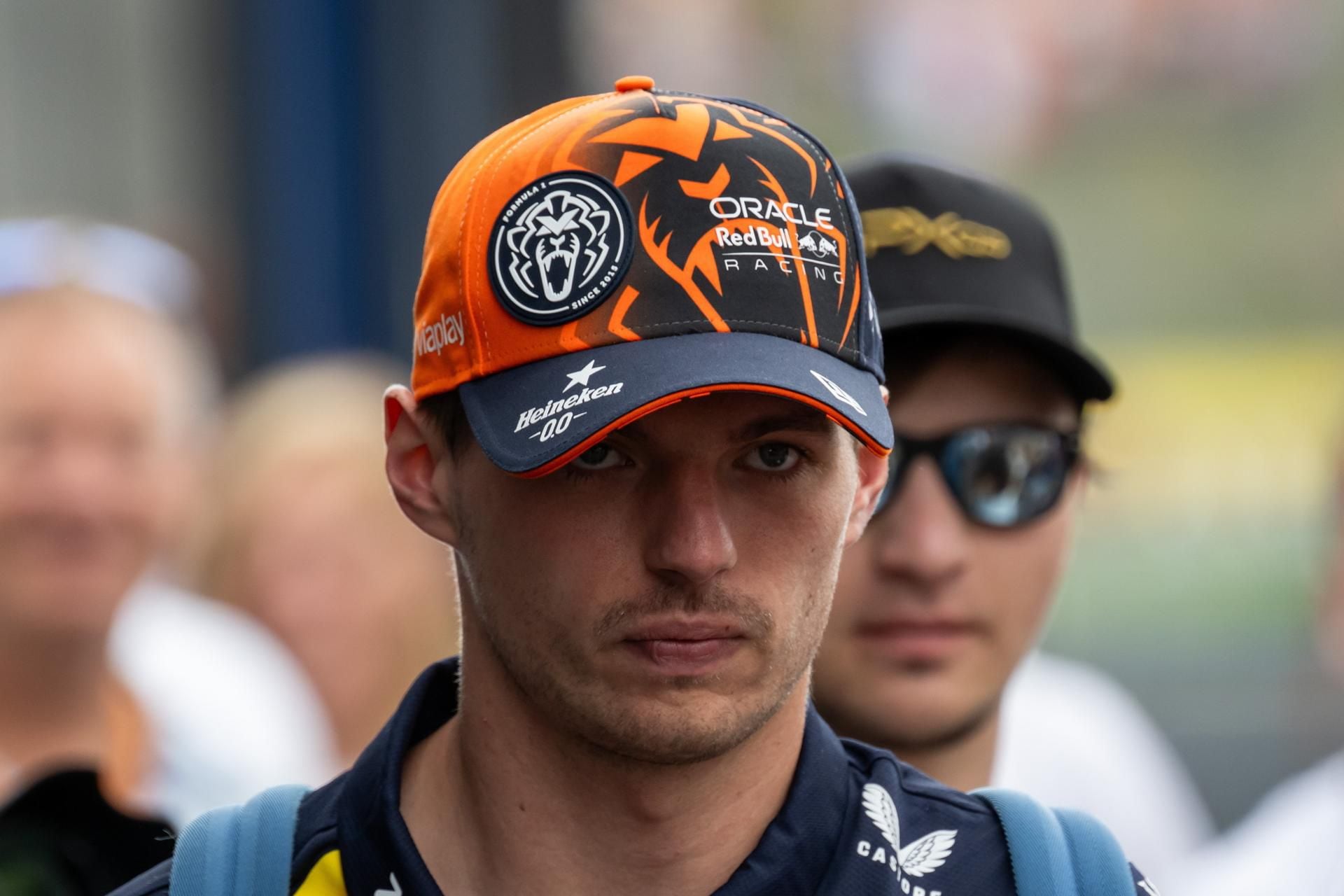 Max Verstappen lleva tres carreras seguidas sin ganar, por lo que Red Bull tomará medidas. (Foto: EFE)
